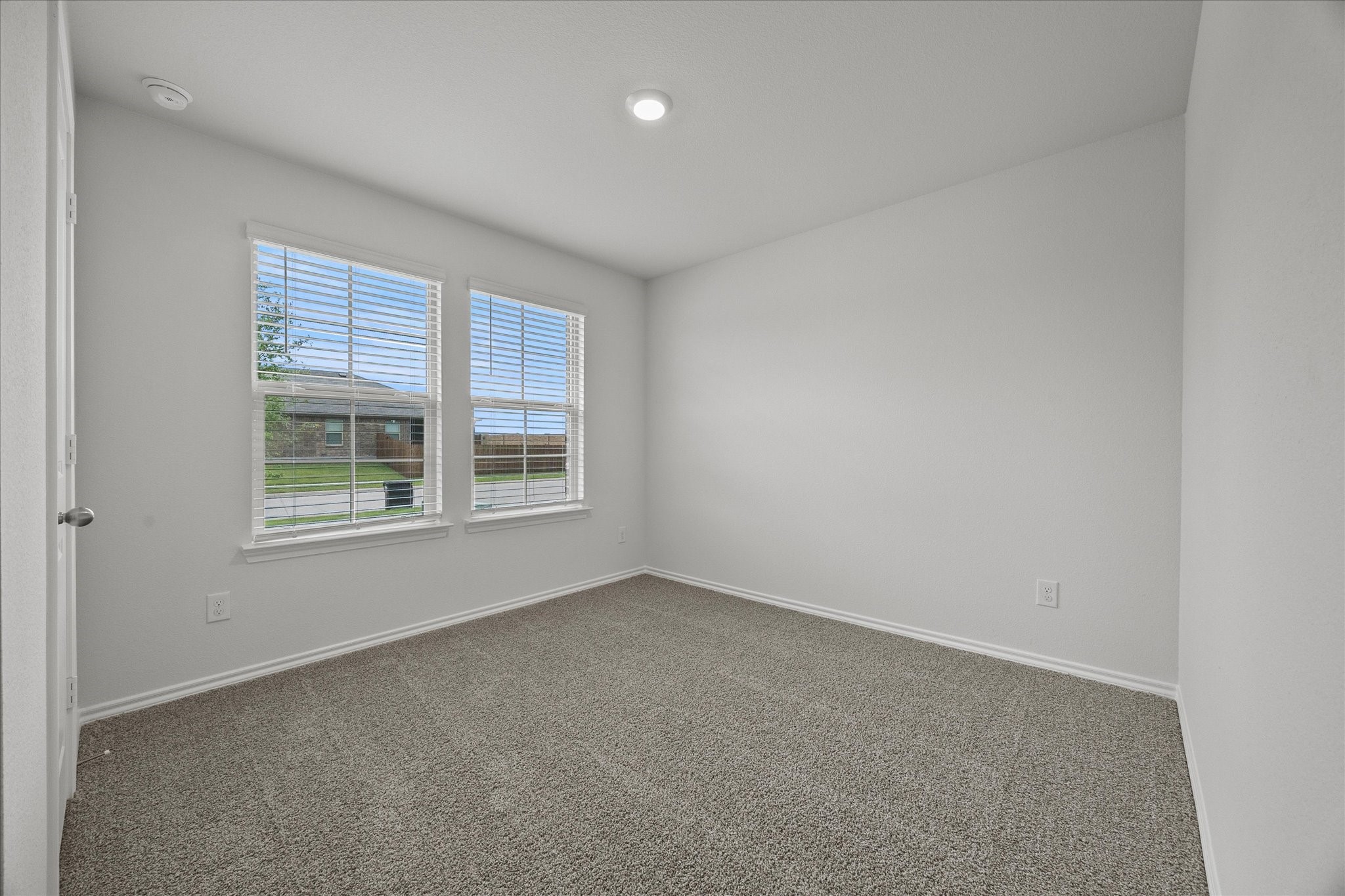 2307 Albert Lane