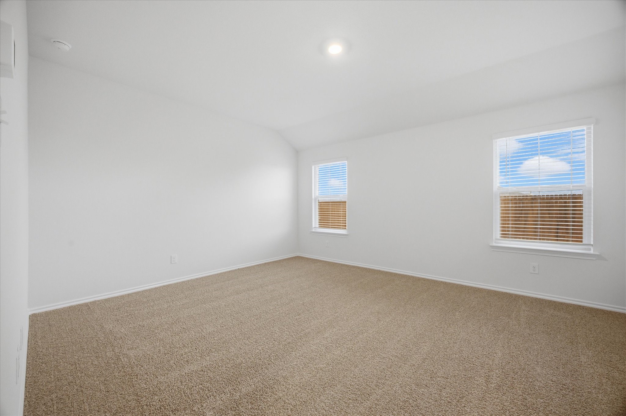 2307 Albert Lane