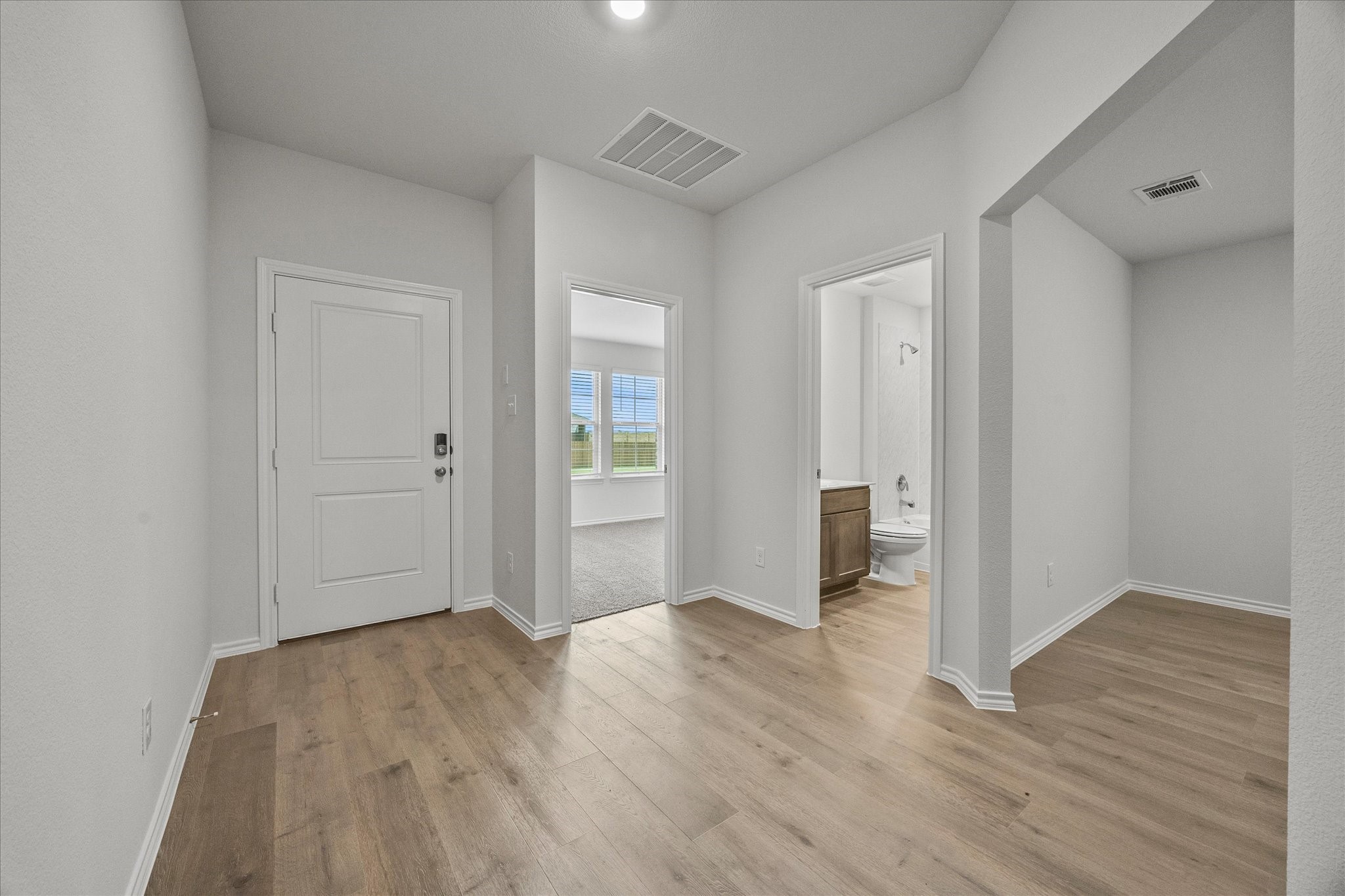 2307 Albert Lane