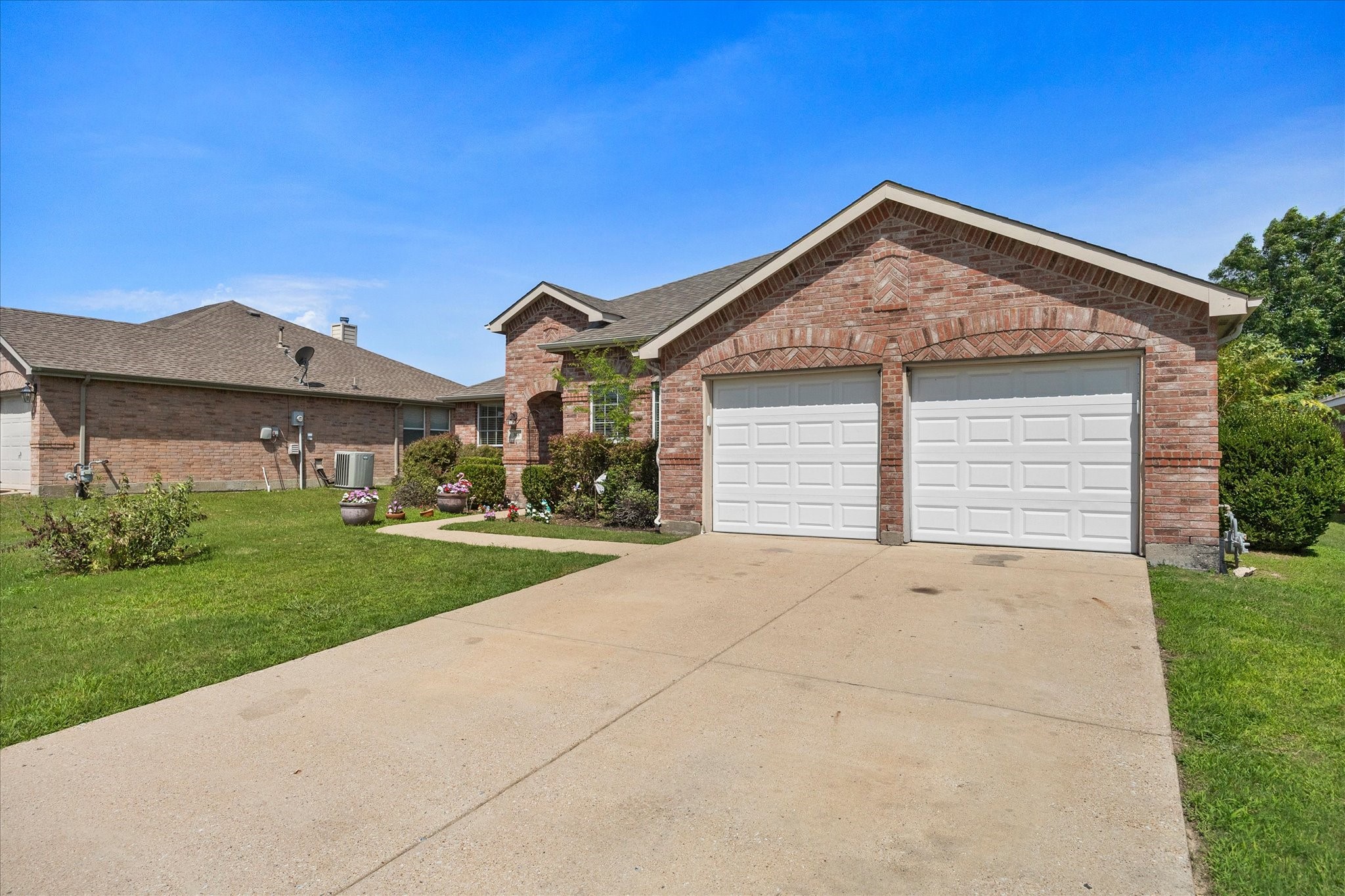 308 Creekwood Trail