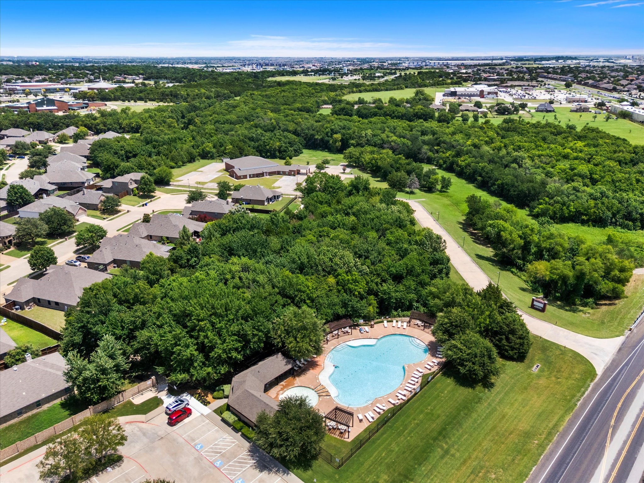 308 Creekwood Trail