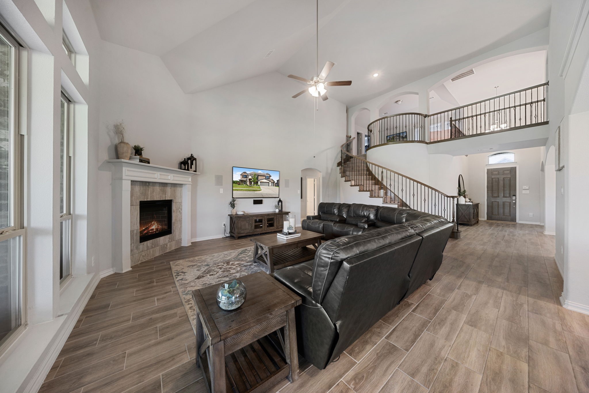 949 Gold Finch Lane
