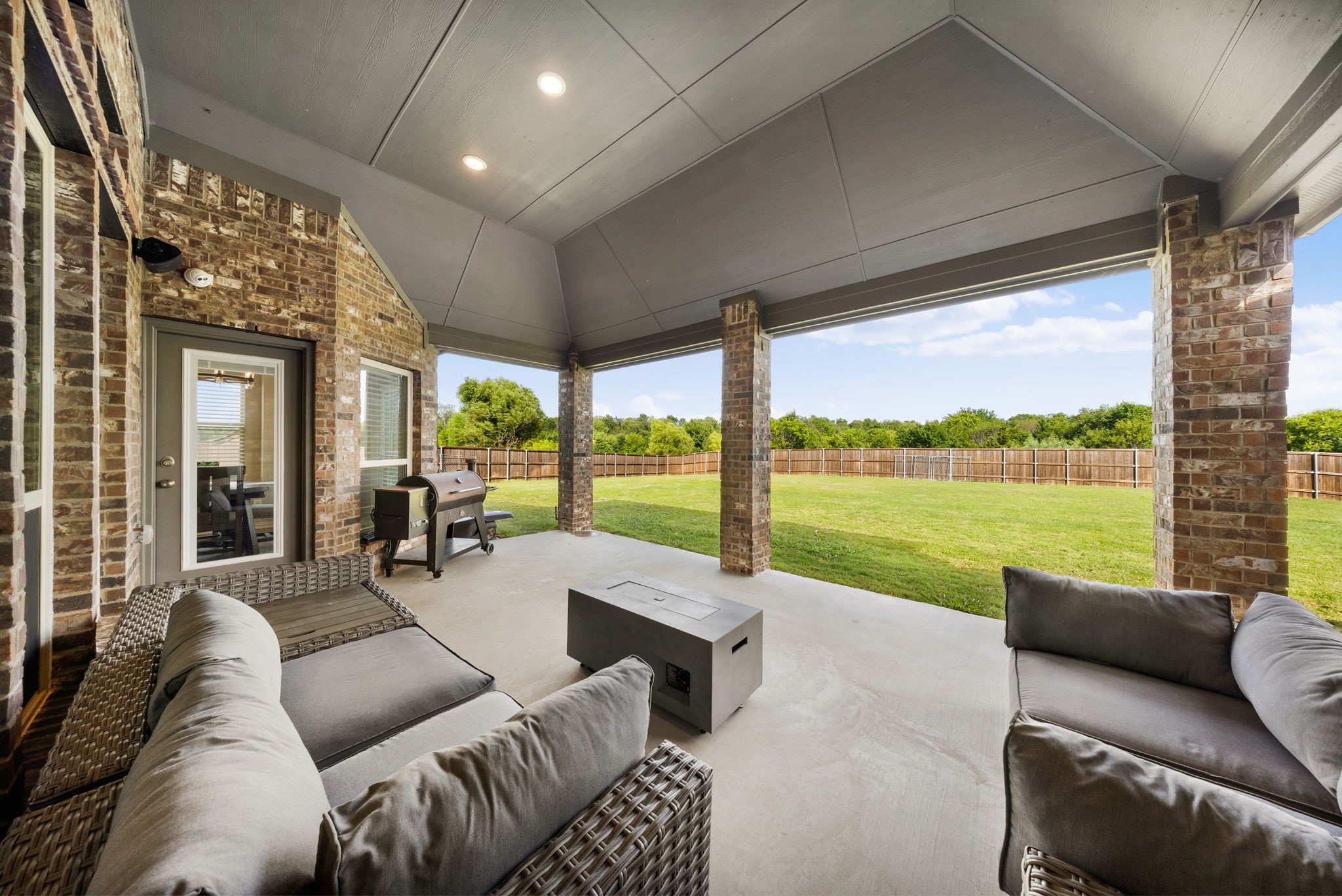 949 Gold Finch Lane