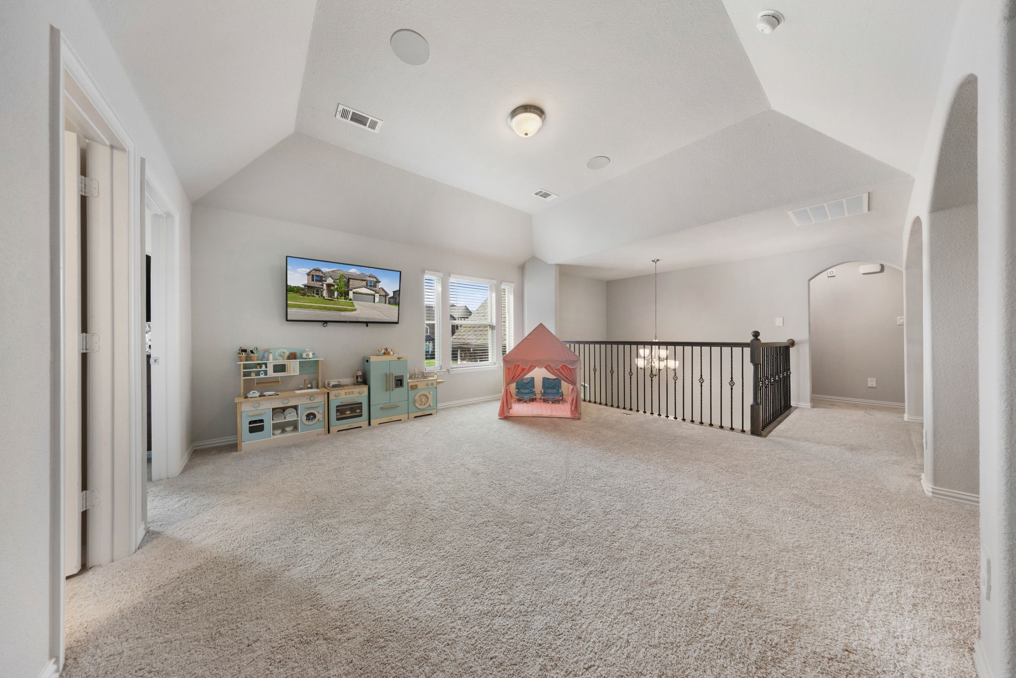 949 Gold Finch Lane
