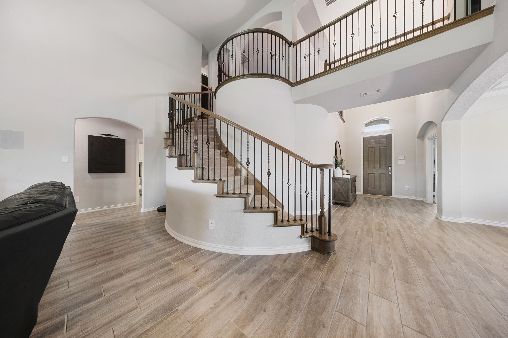 949 Gold Finch Lane