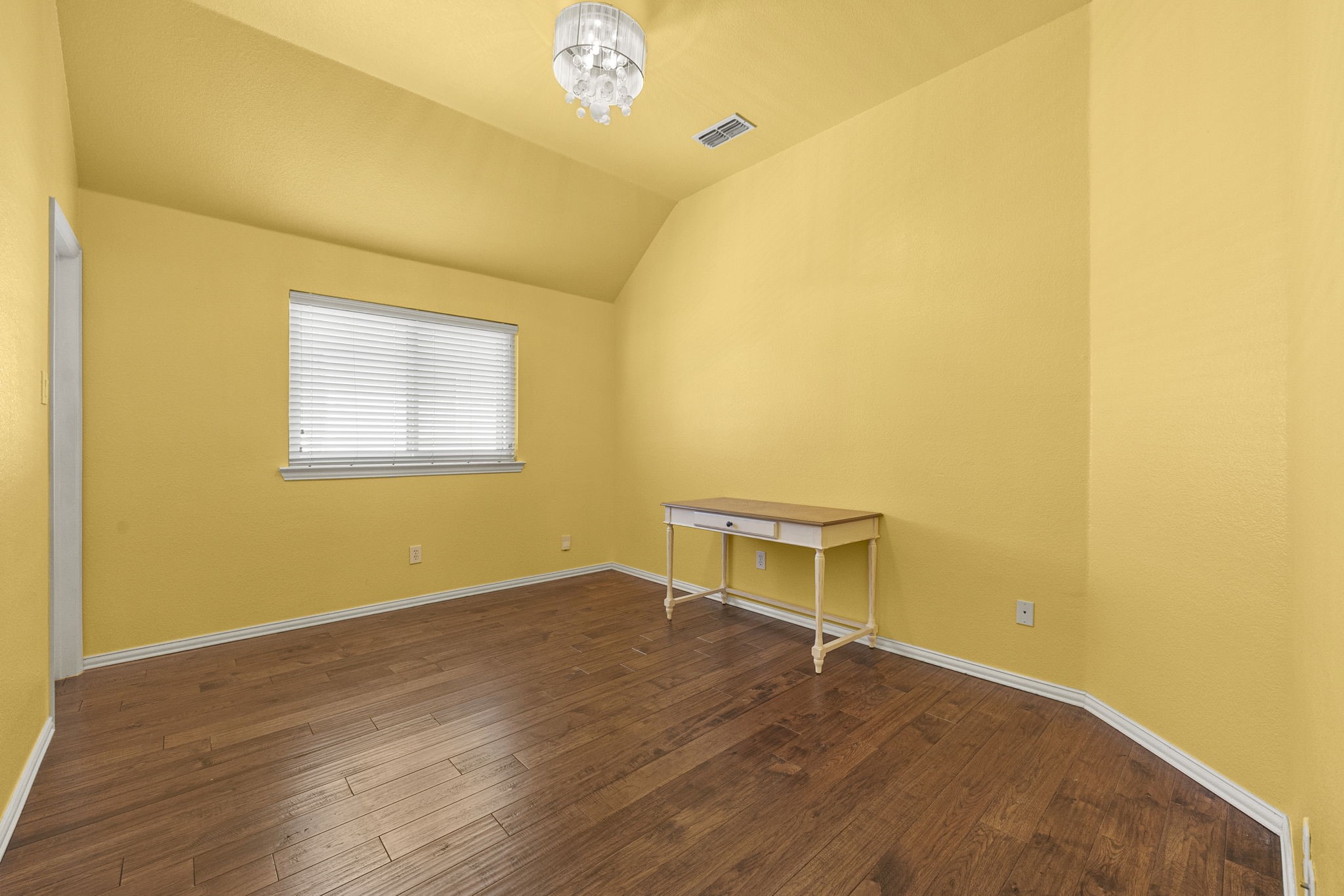 3187 Blue Oak Drive