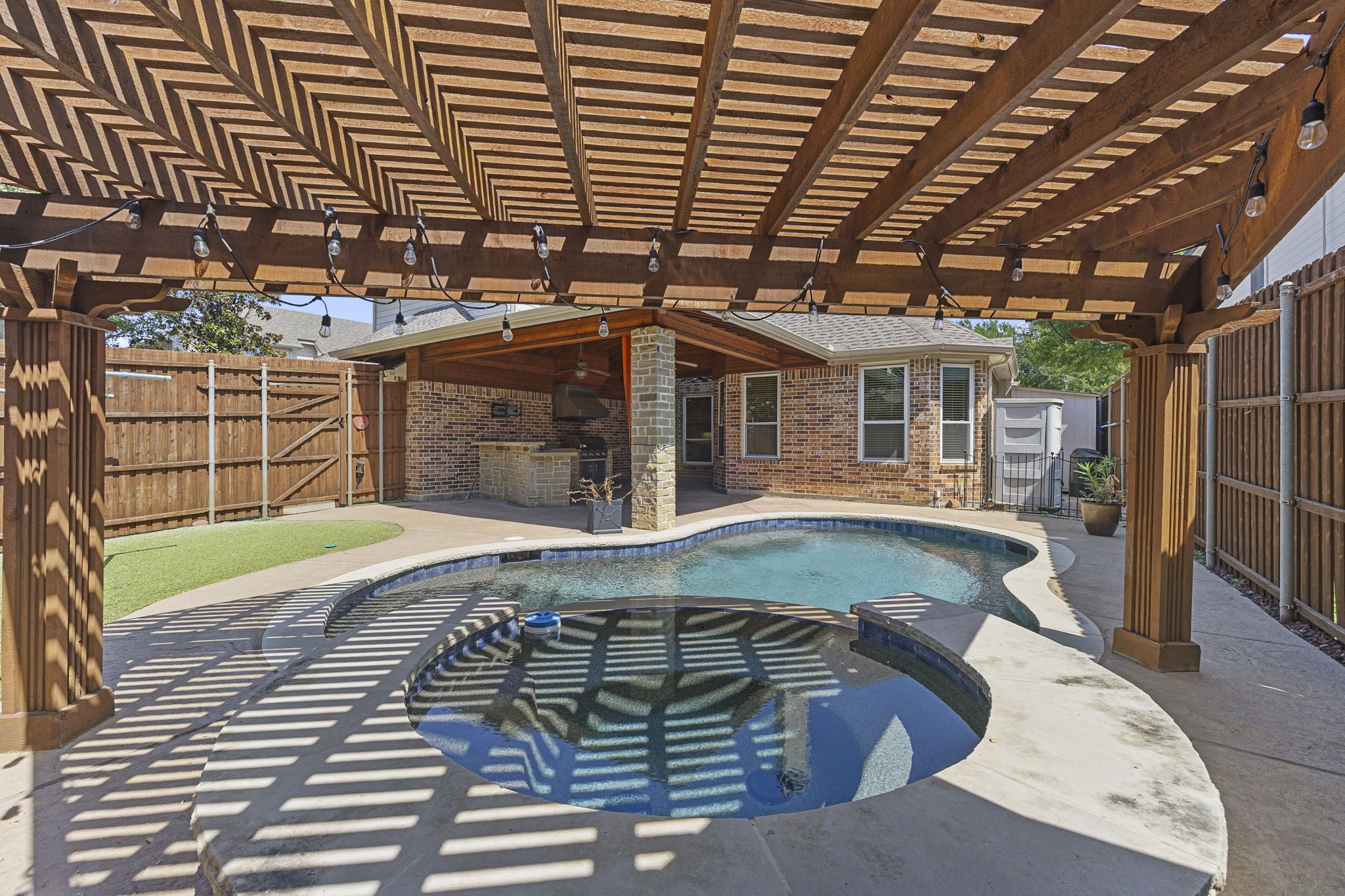 3187 Blue Oak Drive