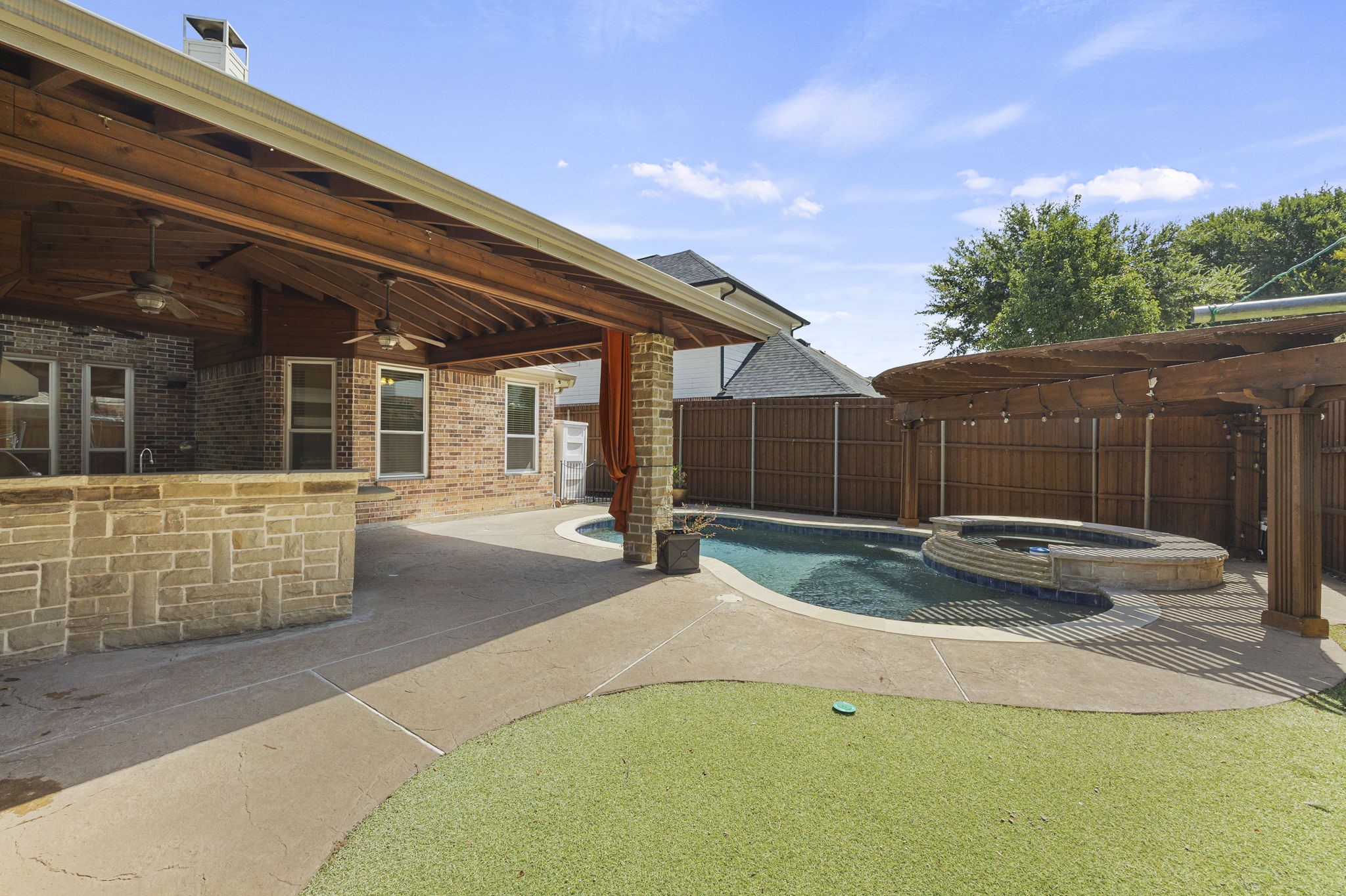 3187 Blue Oak Drive
