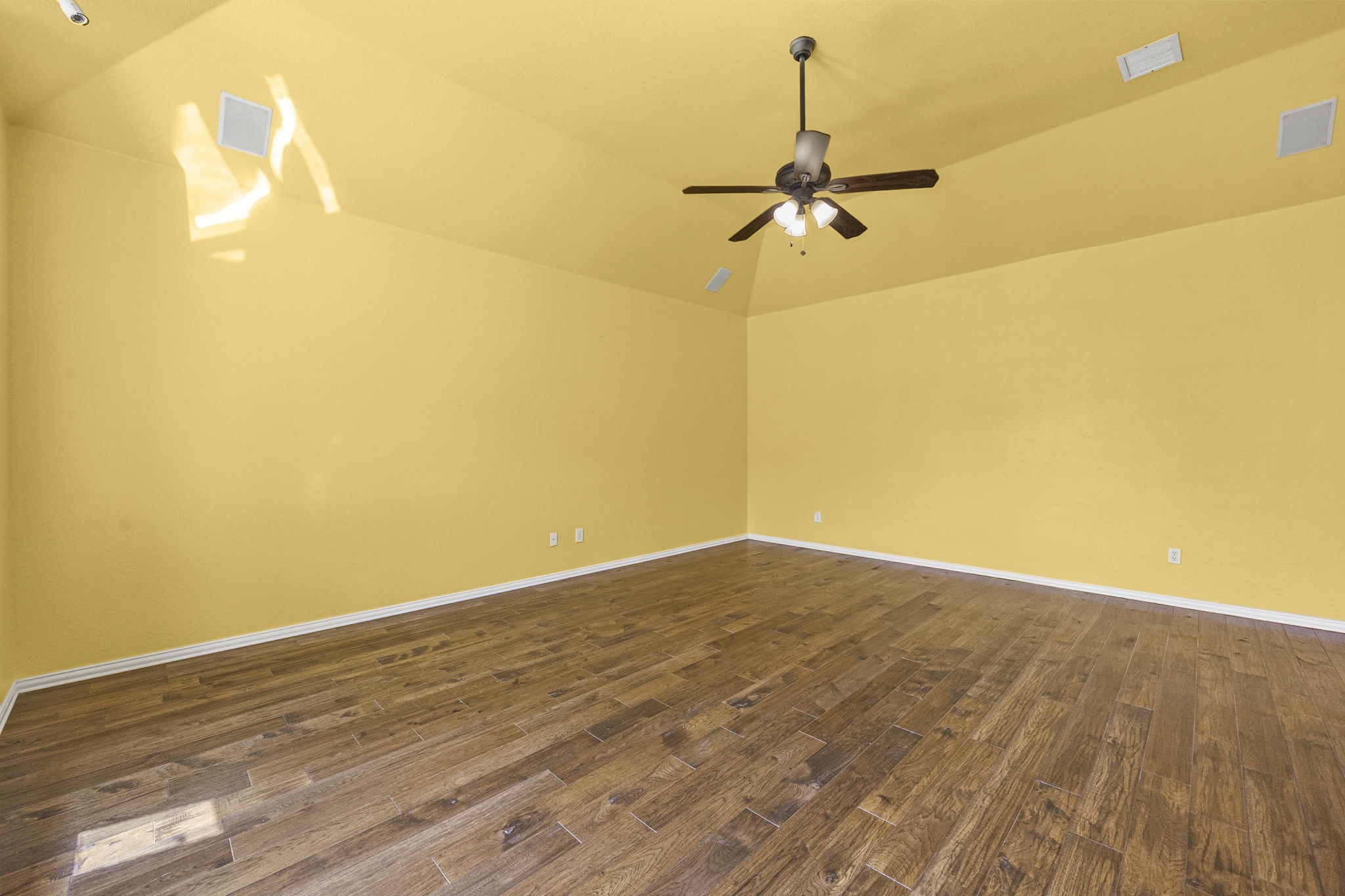 3187 Blue Oak Drive