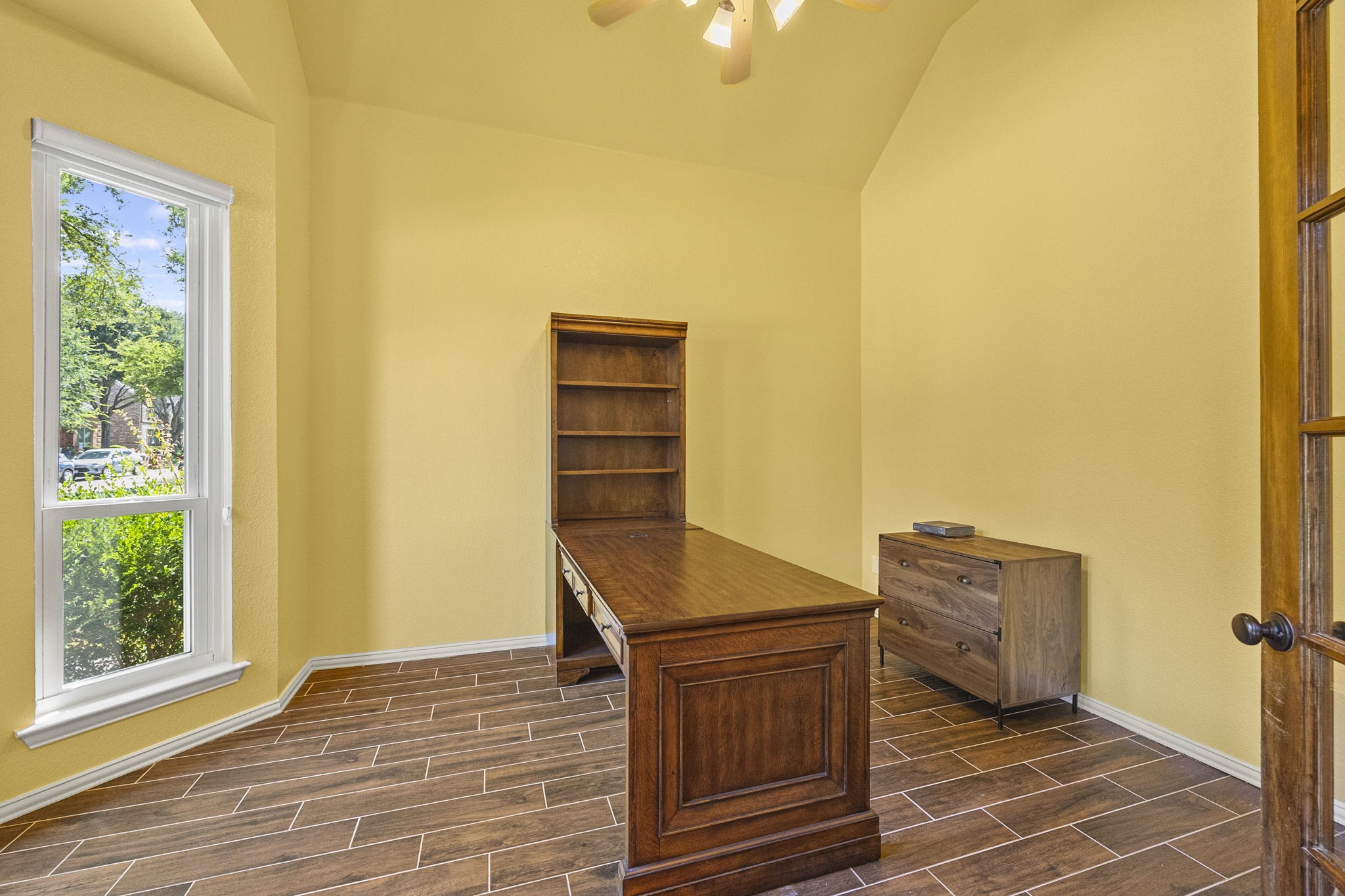 3187 Blue Oak Drive