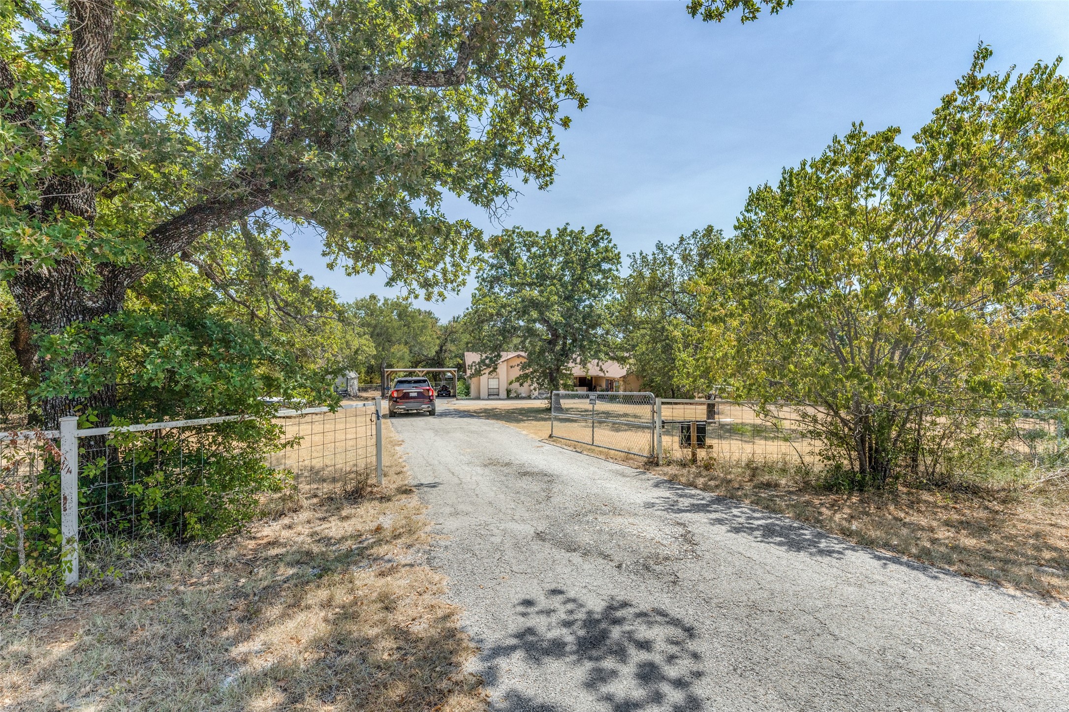 885 Kyle Circle