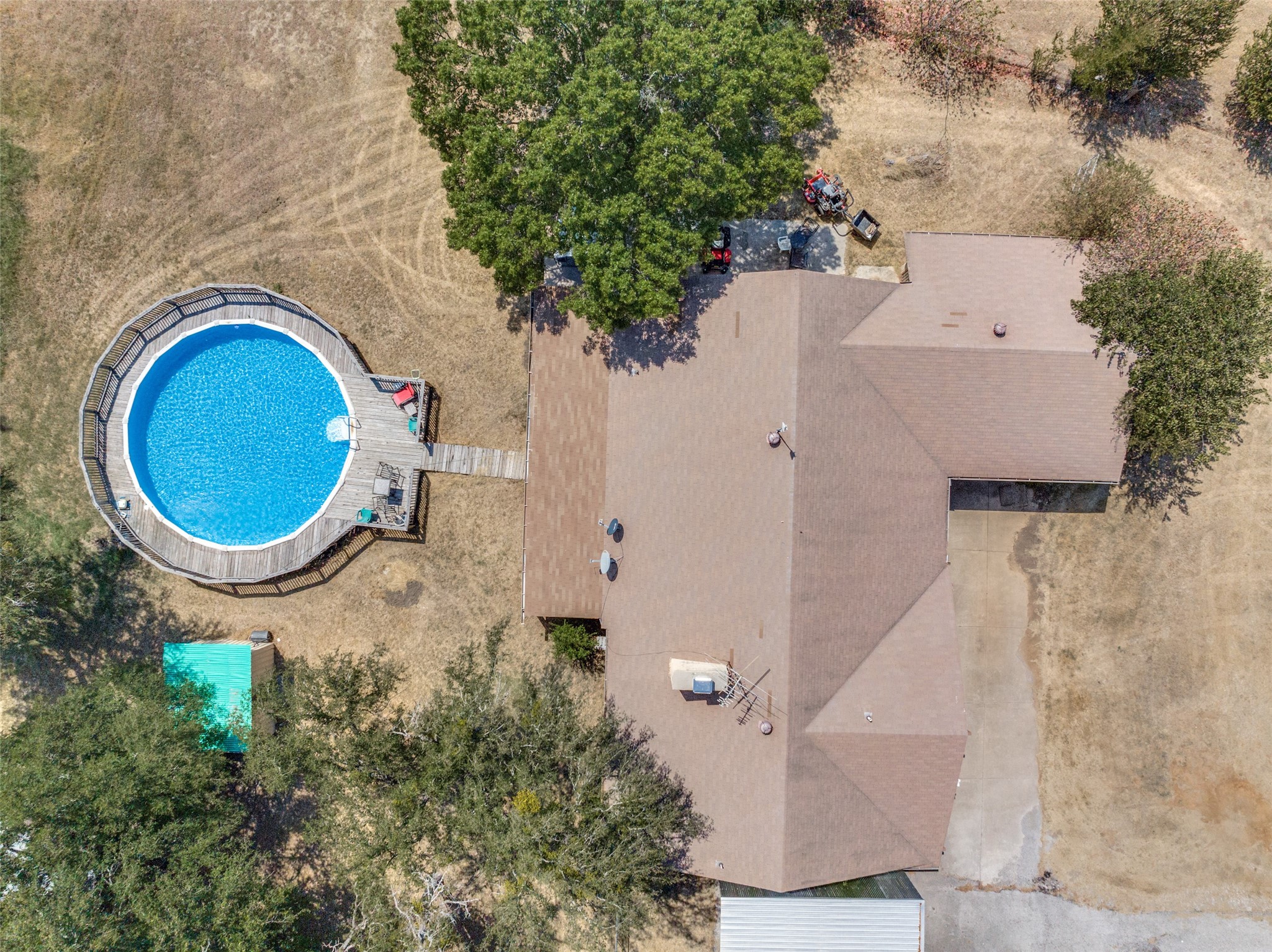 885 Kyle Circle