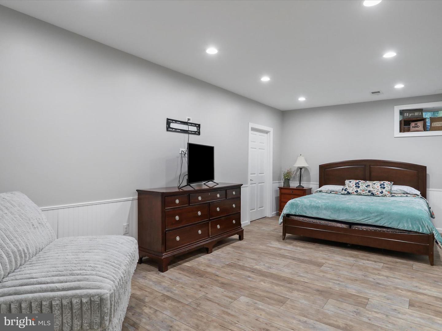34963 Charles Town Pike
