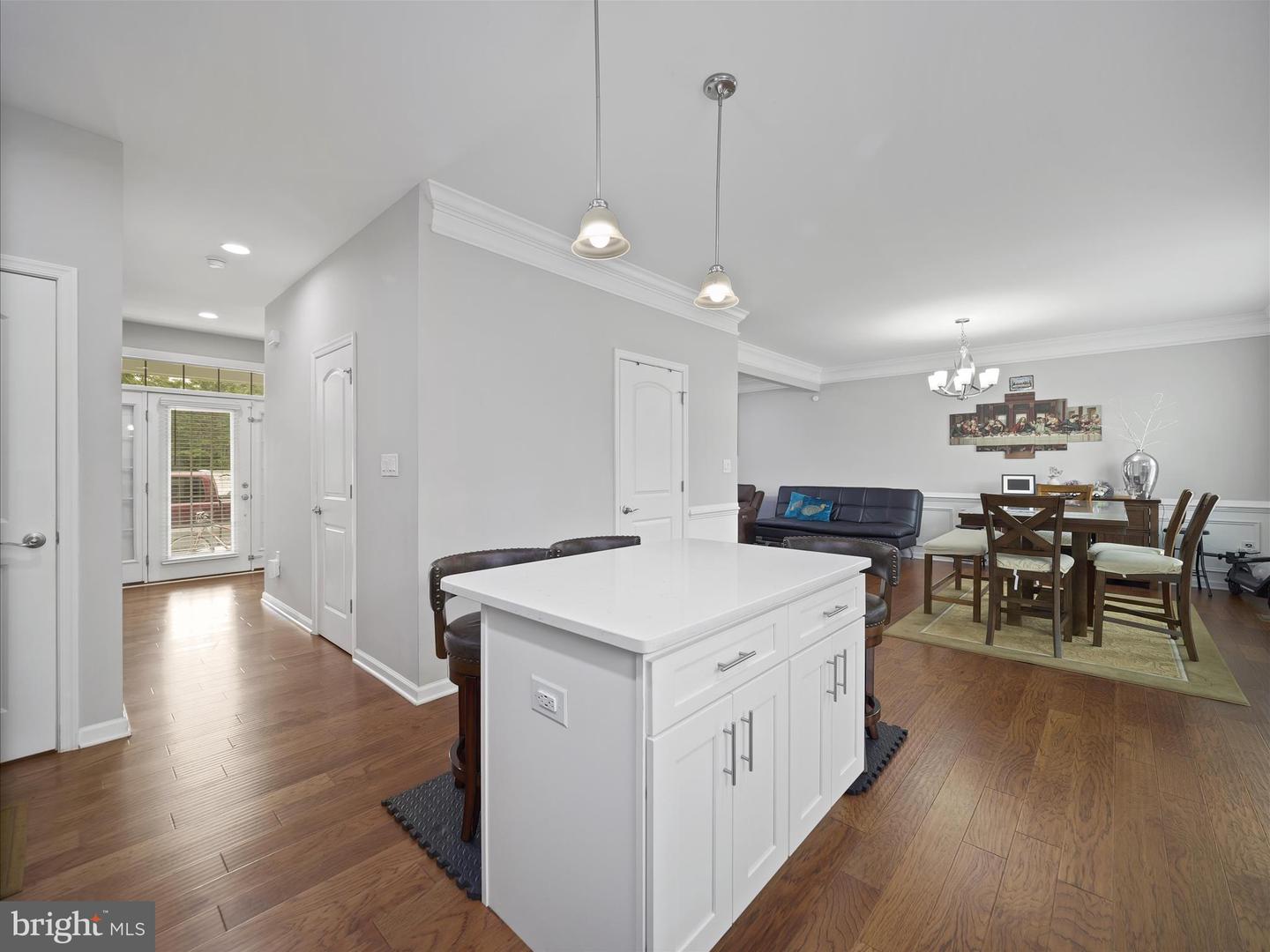 148 van Clevesville Rd
