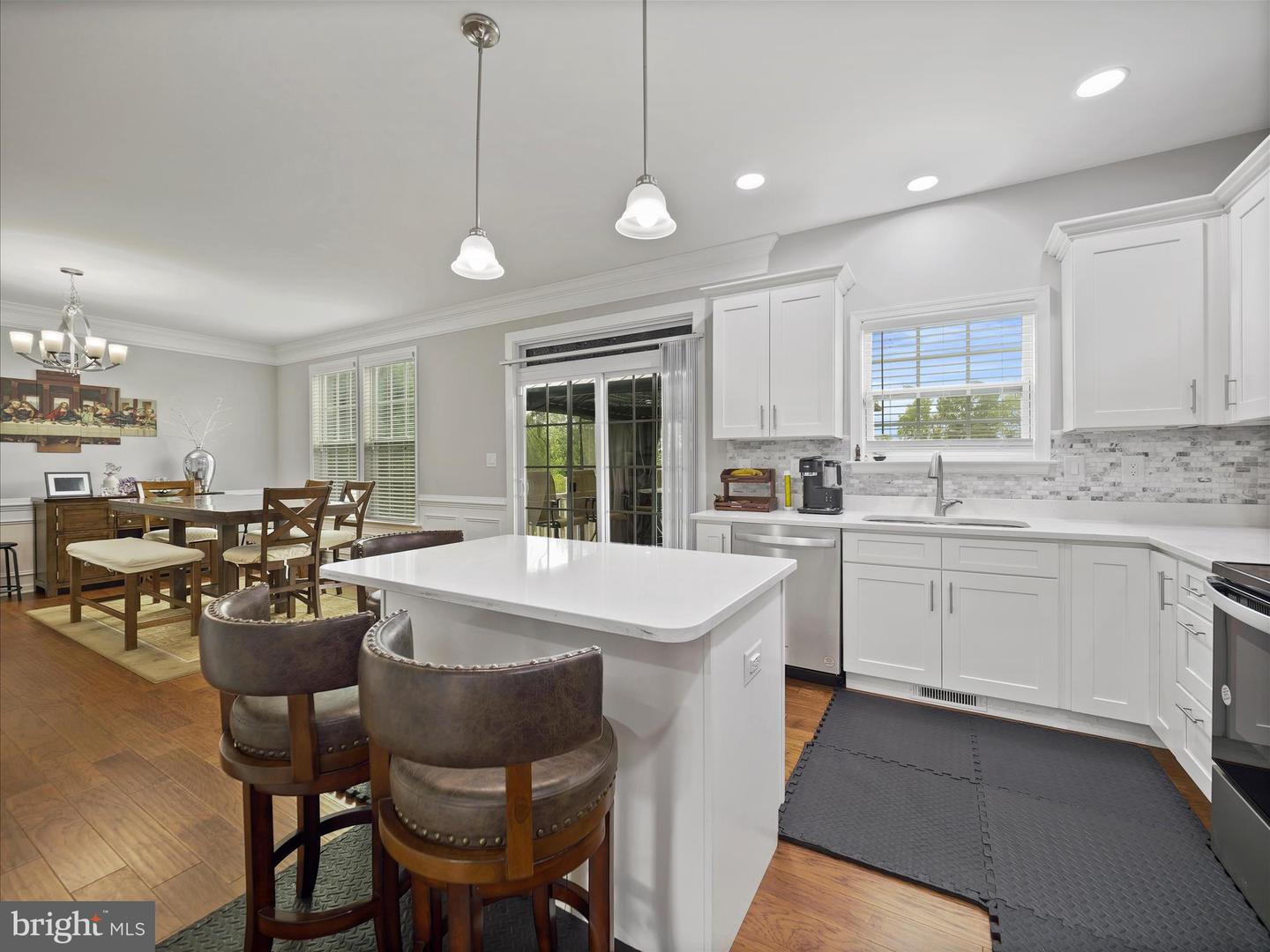 148 van Clevesville Rd