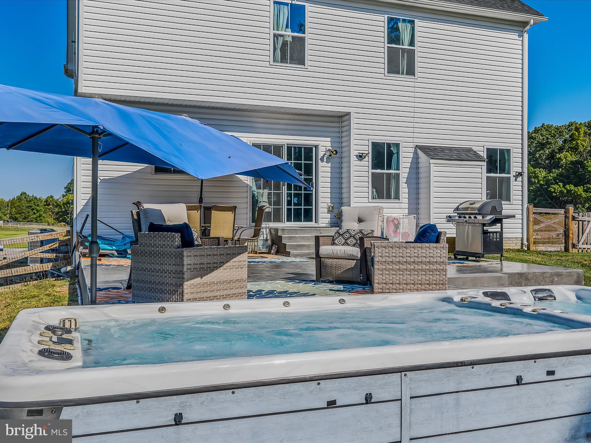 84 TRIPLE CROWN COURT