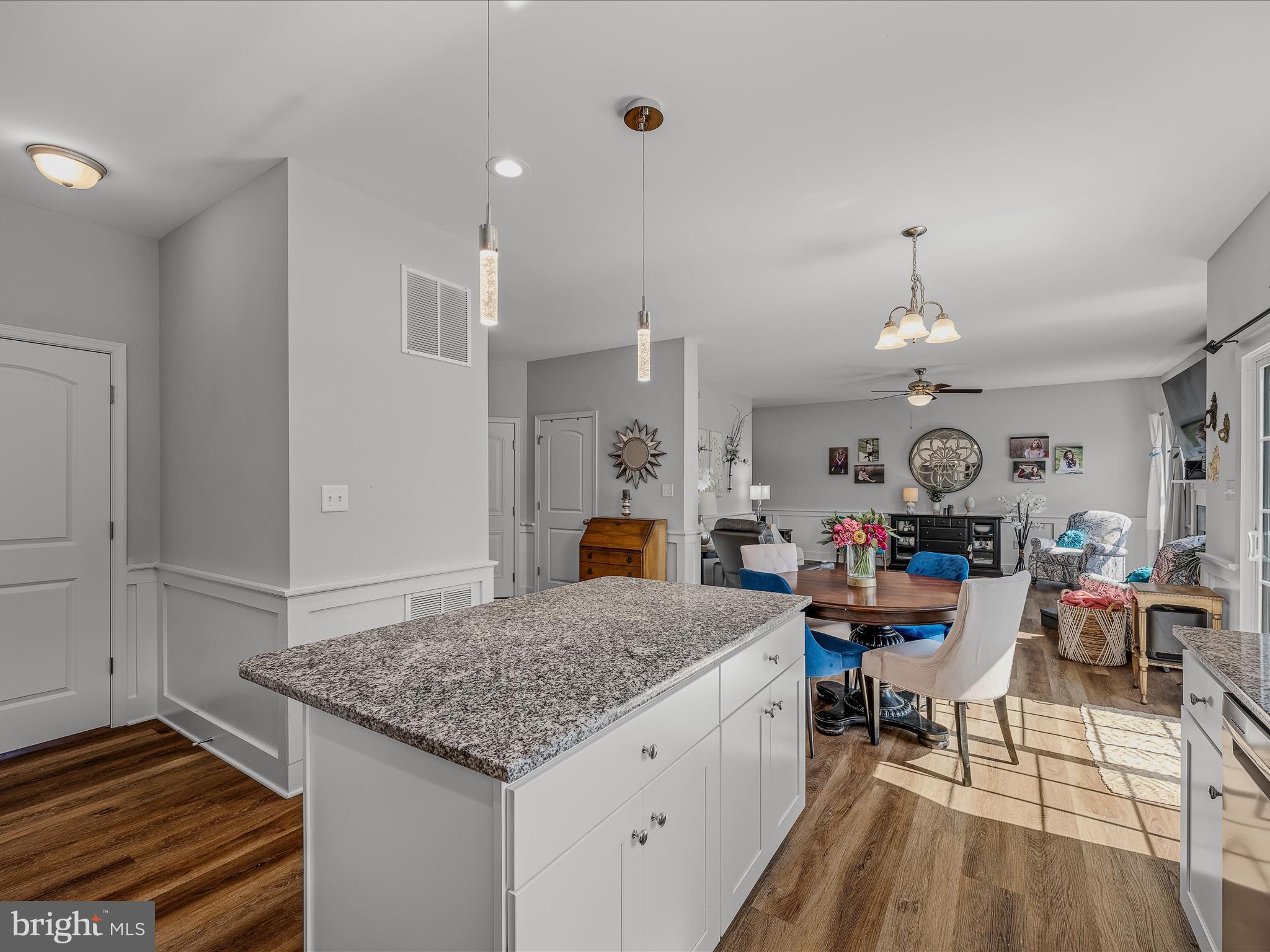 84 TRIPLE CROWN COURT