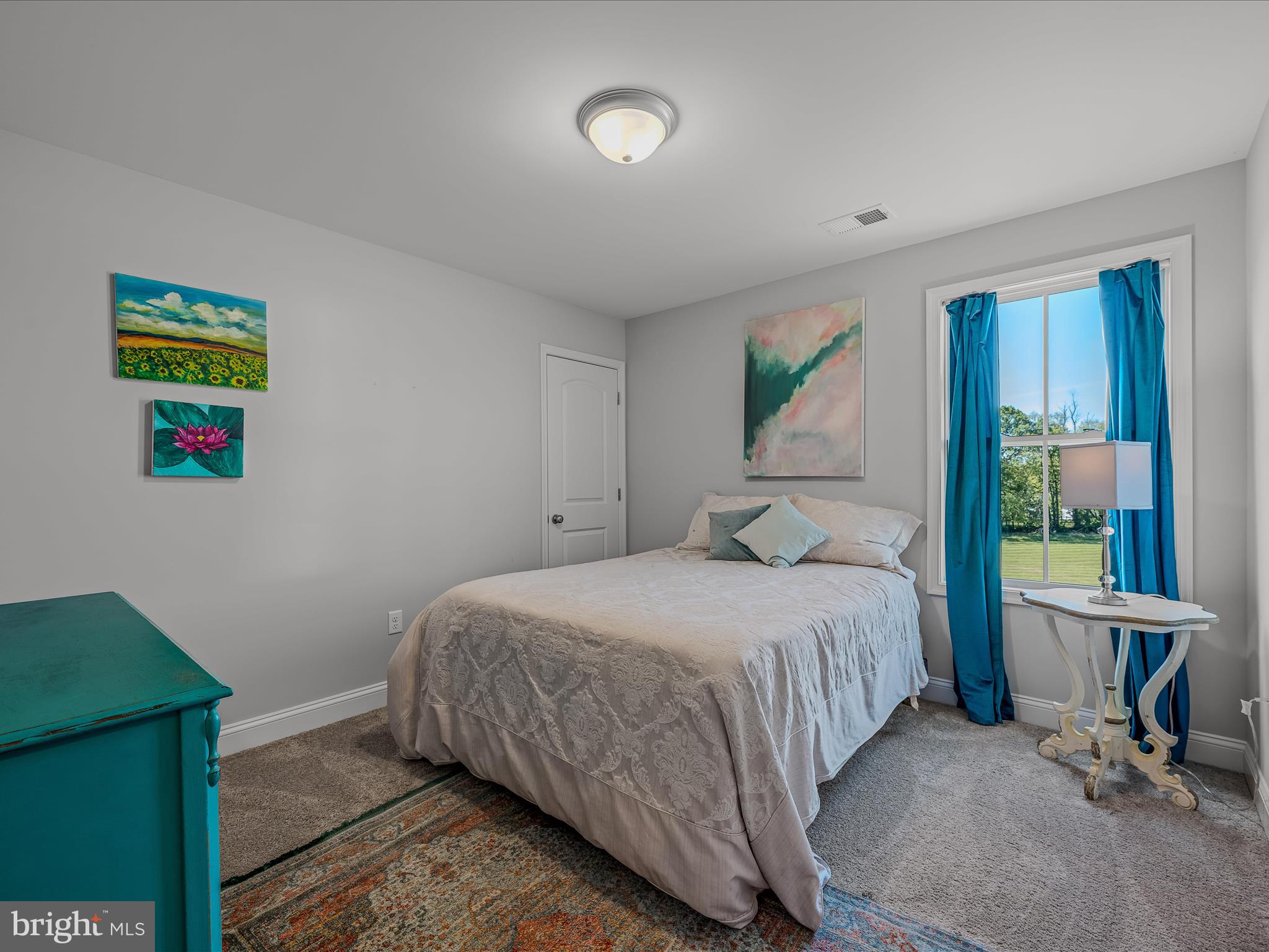 84 TRIPLE CROWN COURT