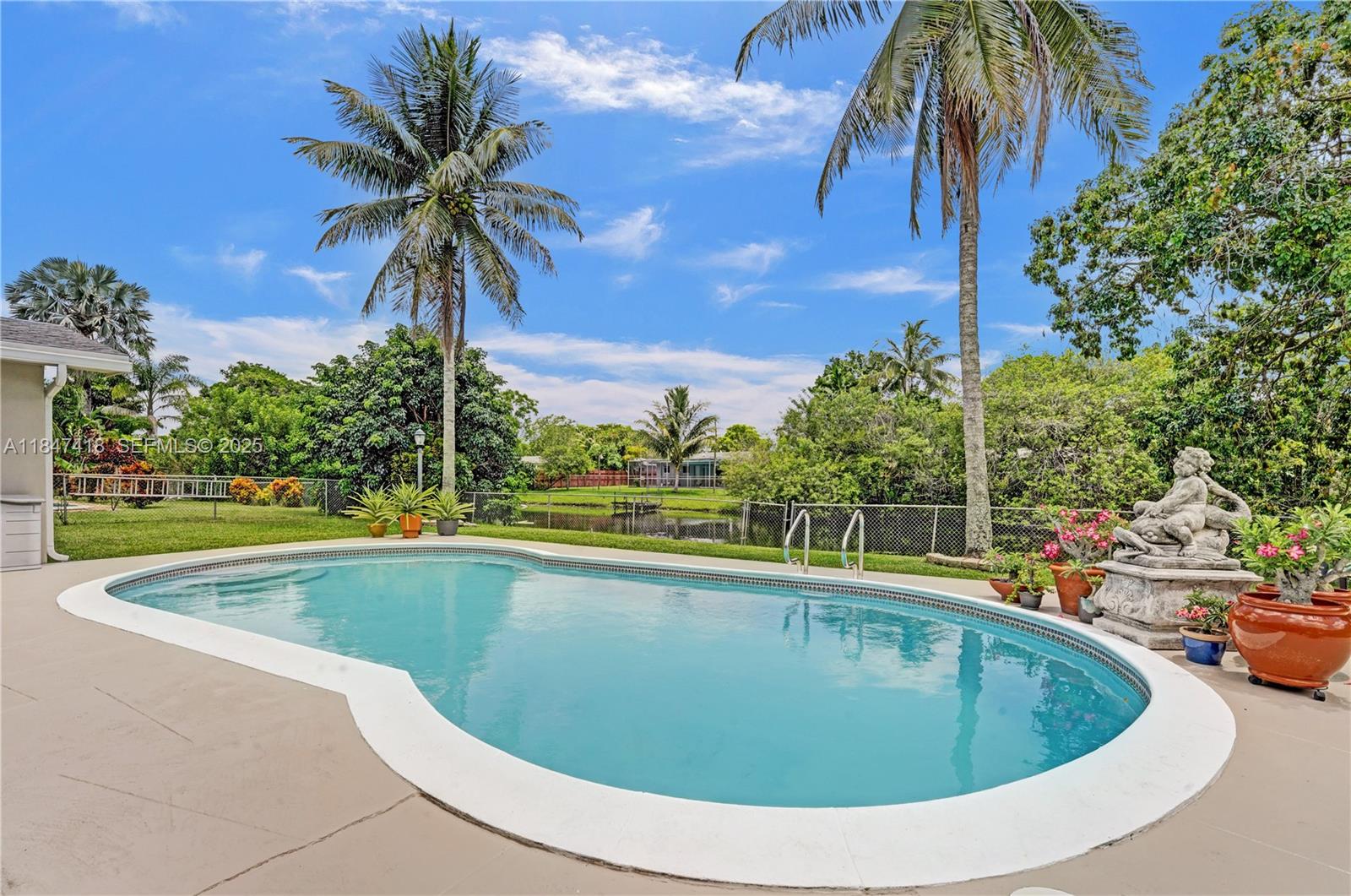 7550 NW 12th Street