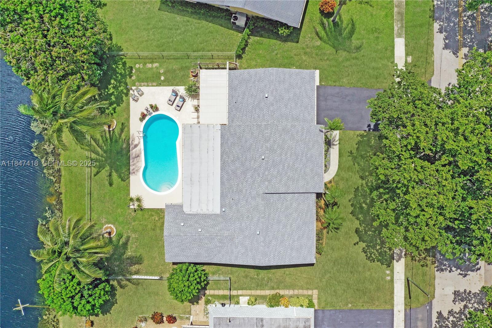 7550 NW 12th Street