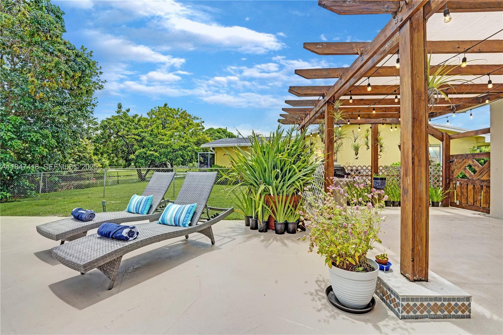 7550 NW 12th Street