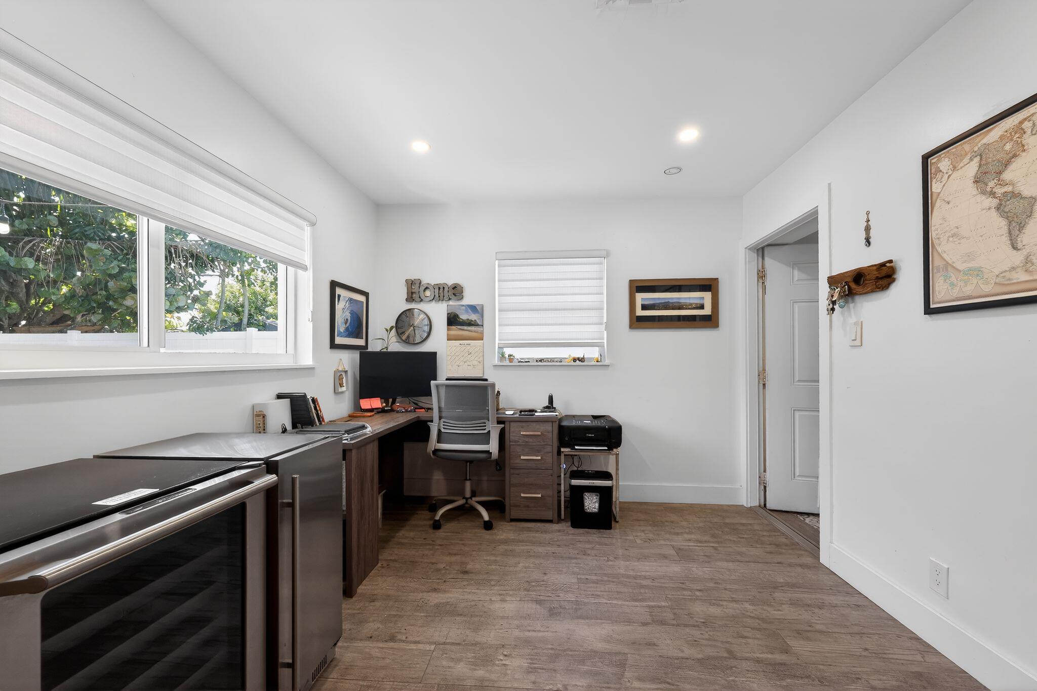 976 SW 11th Street