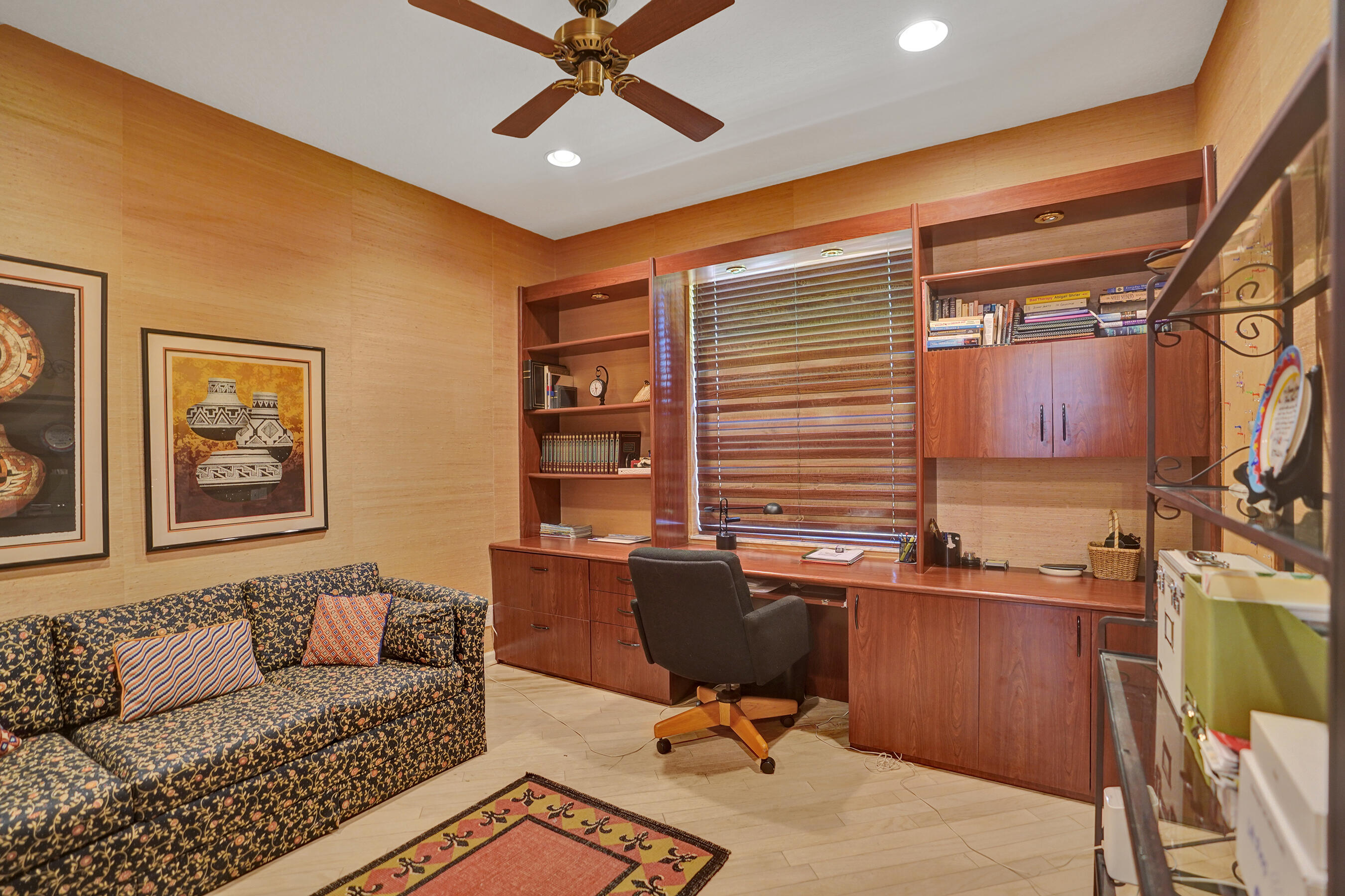 7338 W Falls Rd Road W