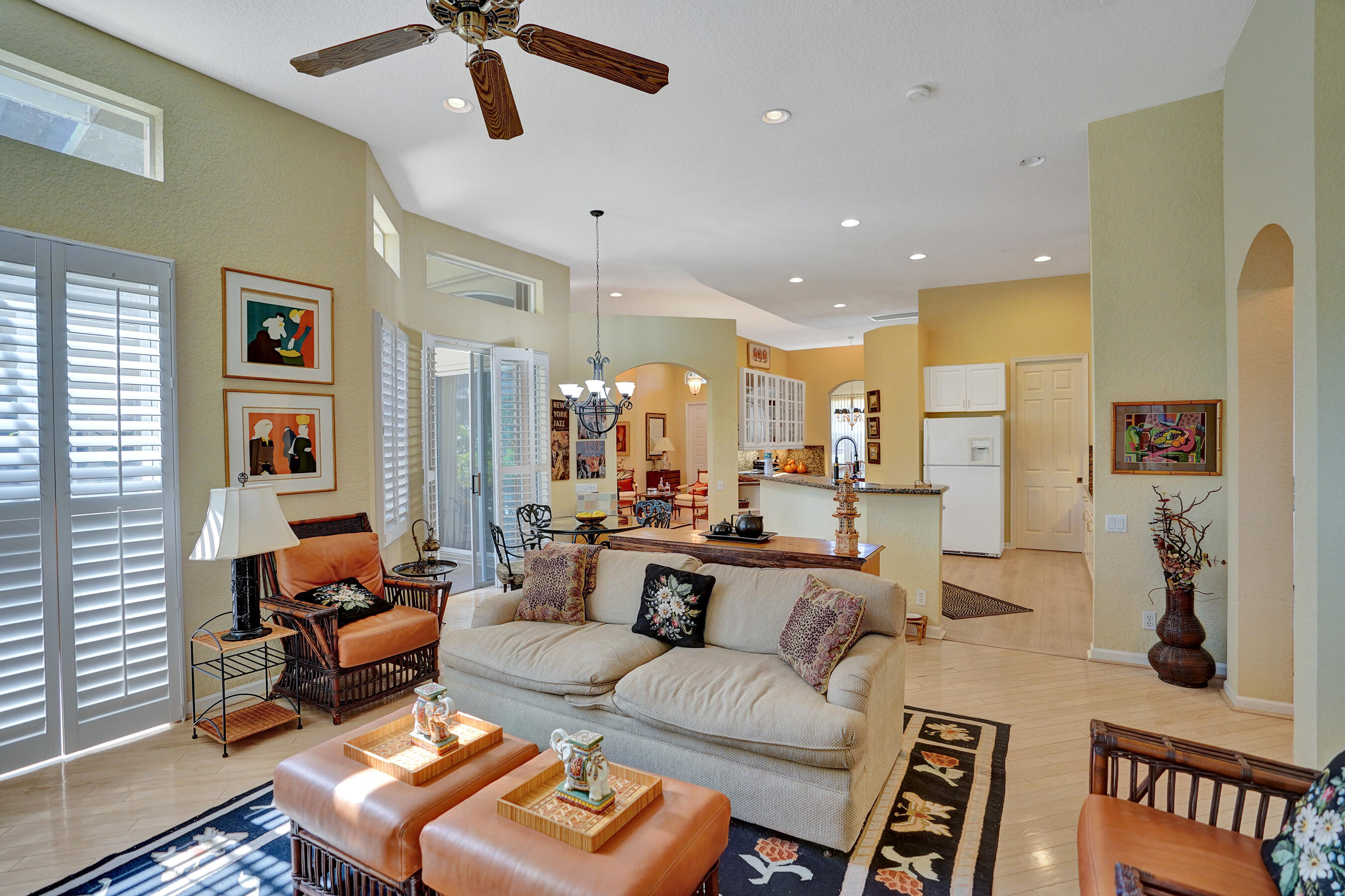 7338 W Falls Rd Road W