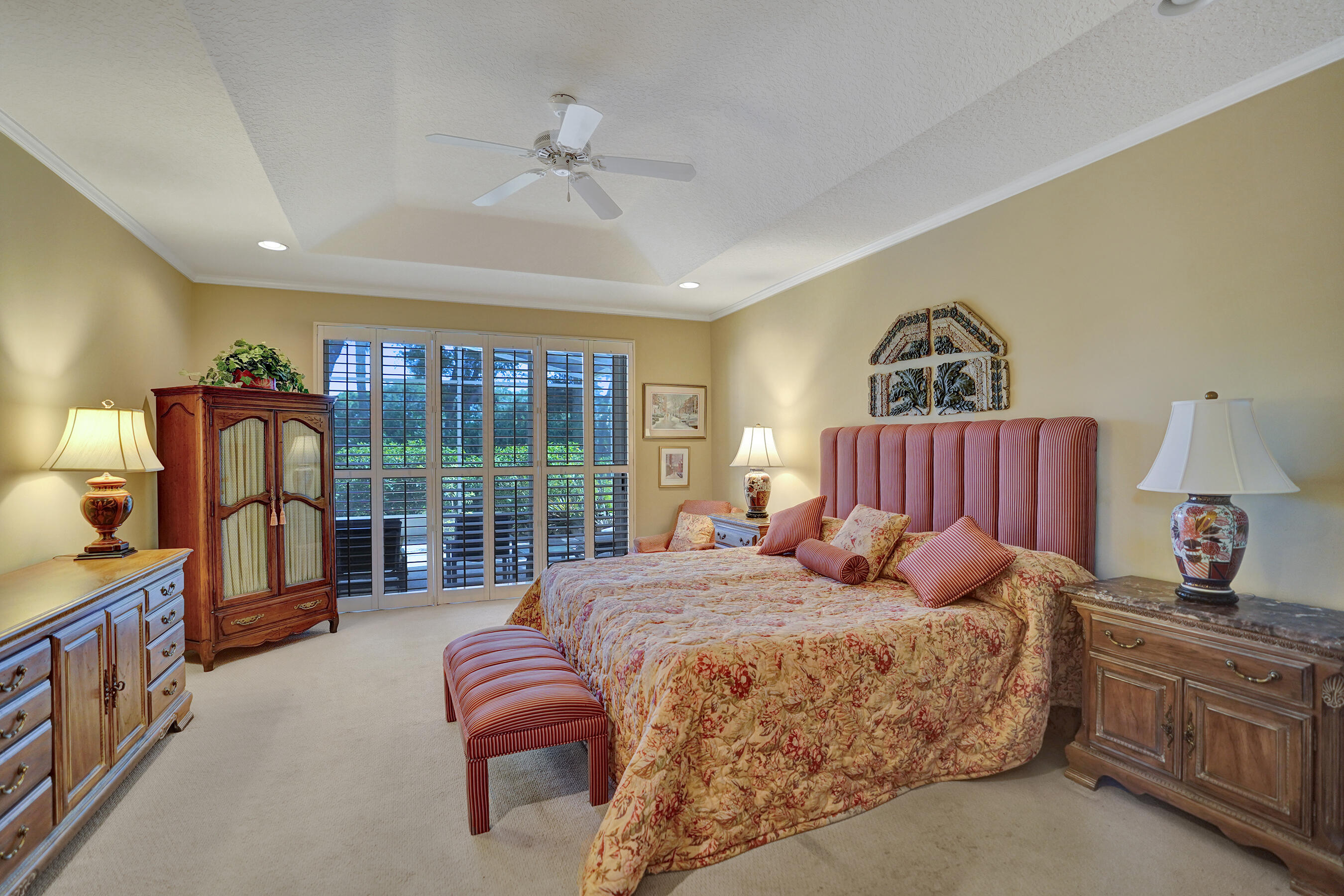 7338 W Falls Rd Road W