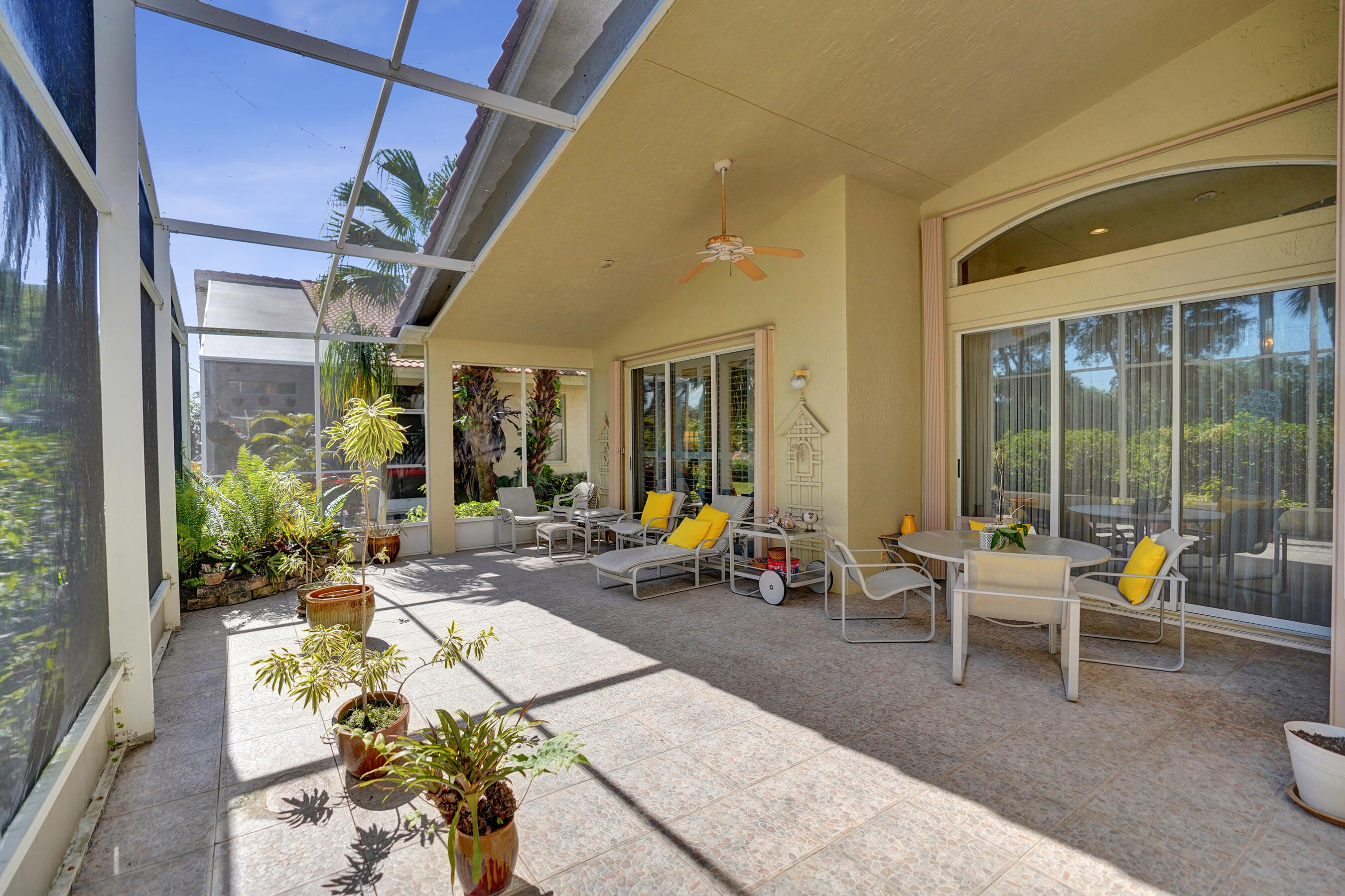 7338 W Falls Rd Road W