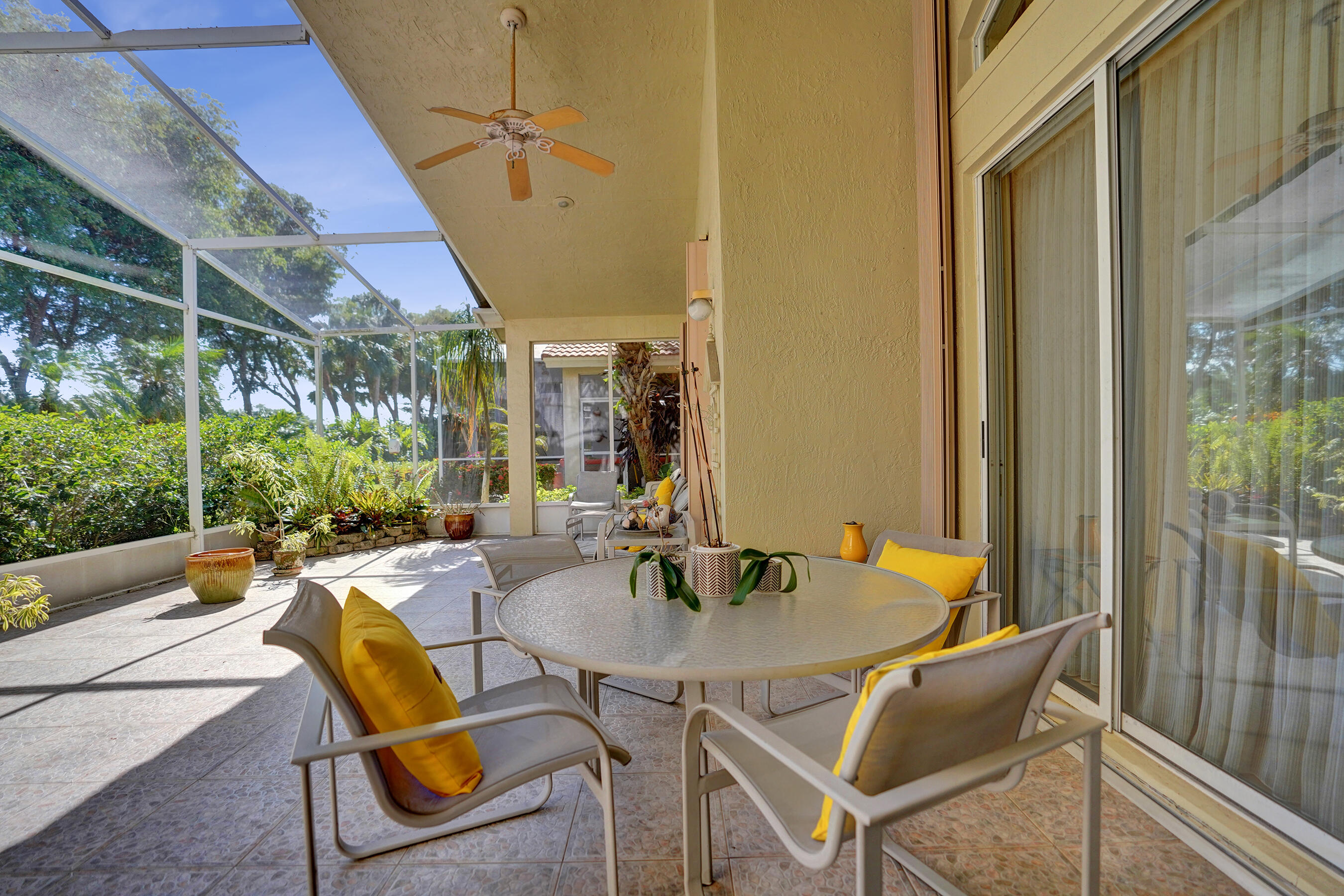 7338 W Falls Rd Road W