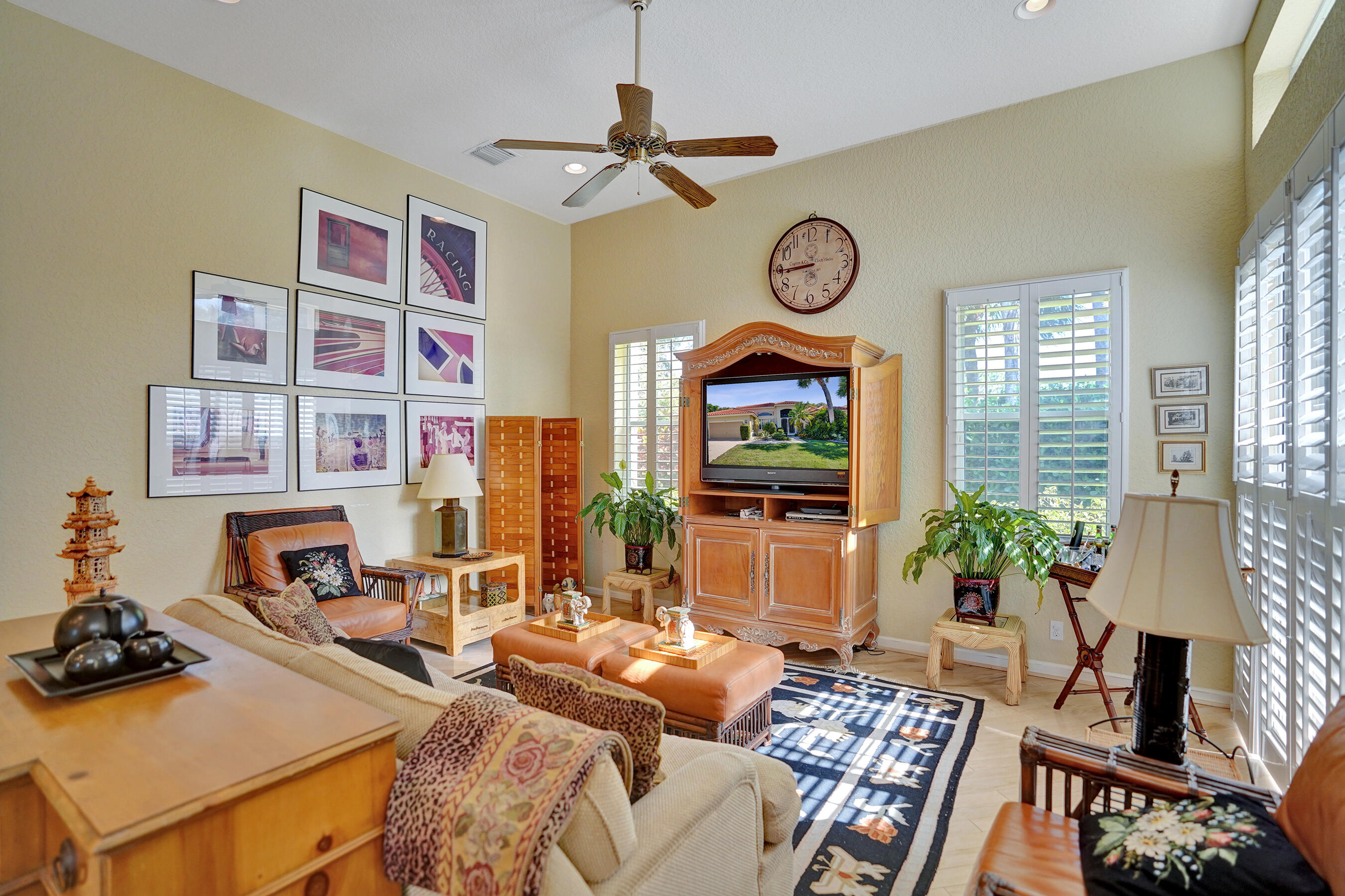 7338 W Falls Rd Road W