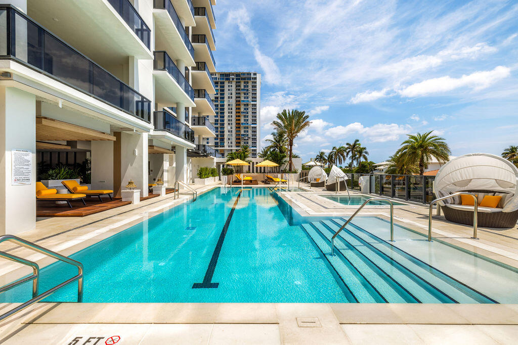 305 Briny Avenue 804