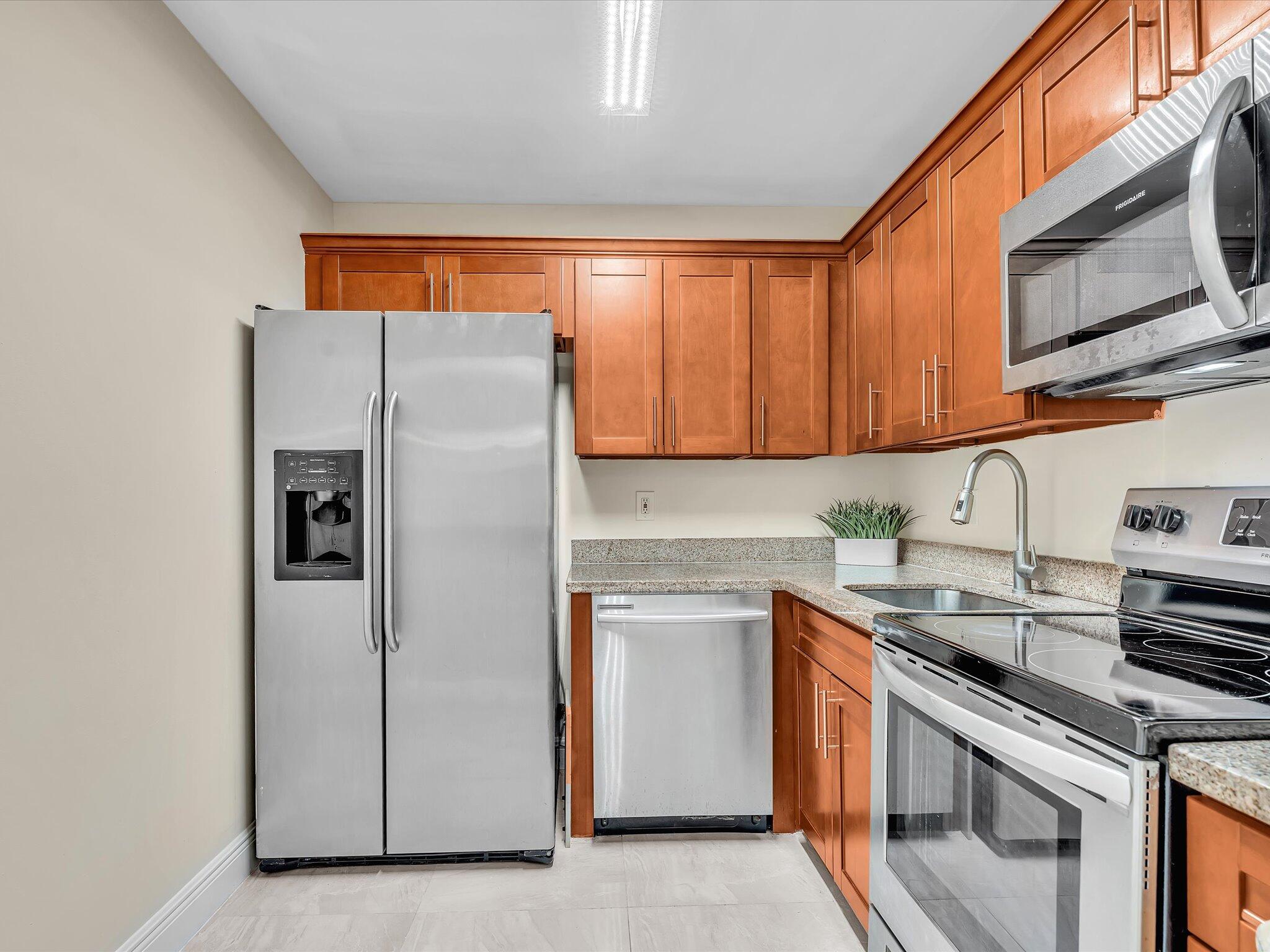470 NW 20th Street 3020