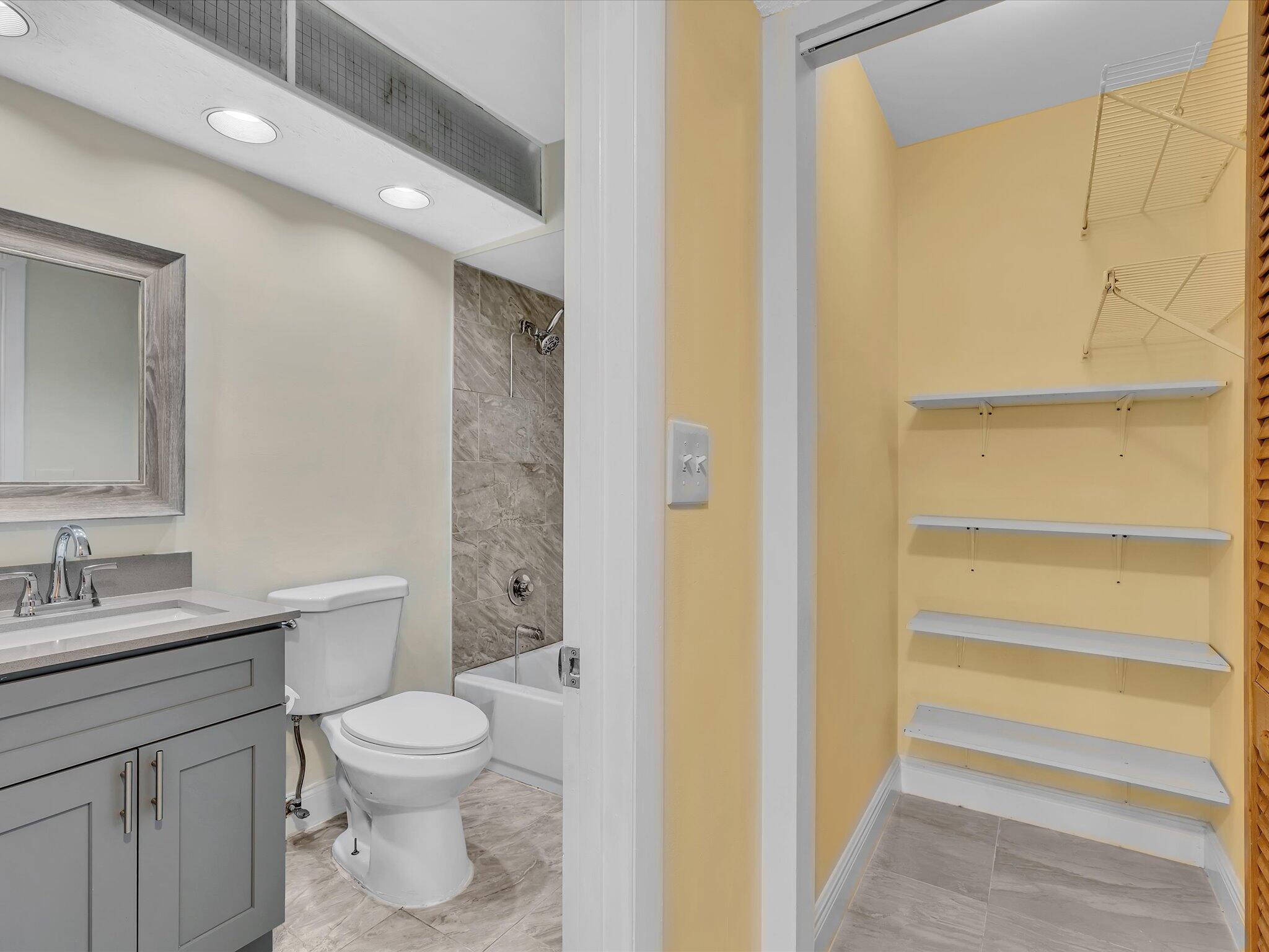 470 NW 20th Street 3020