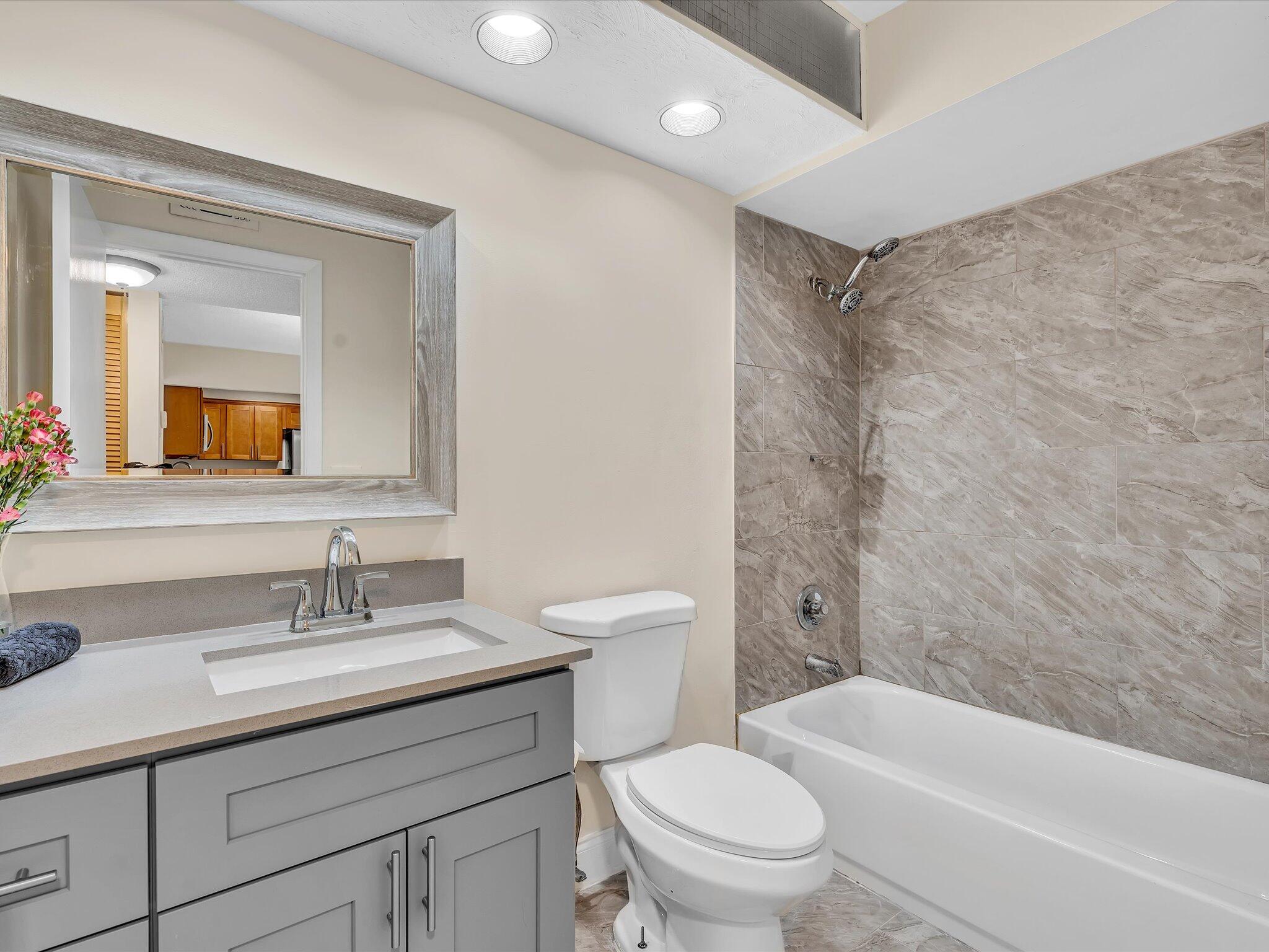 470 NW 20th Street 3020