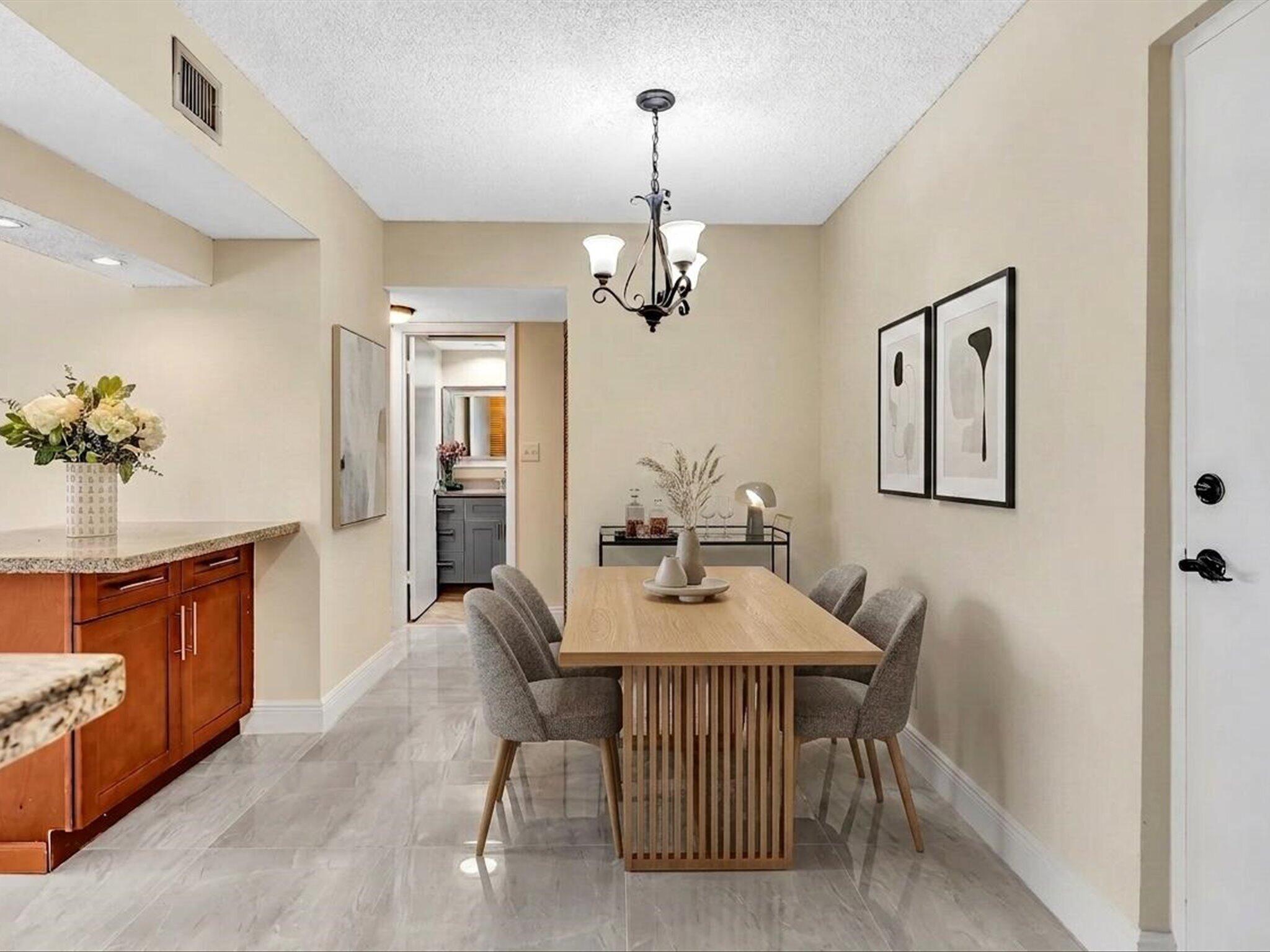 470 NW 20th Street 3020