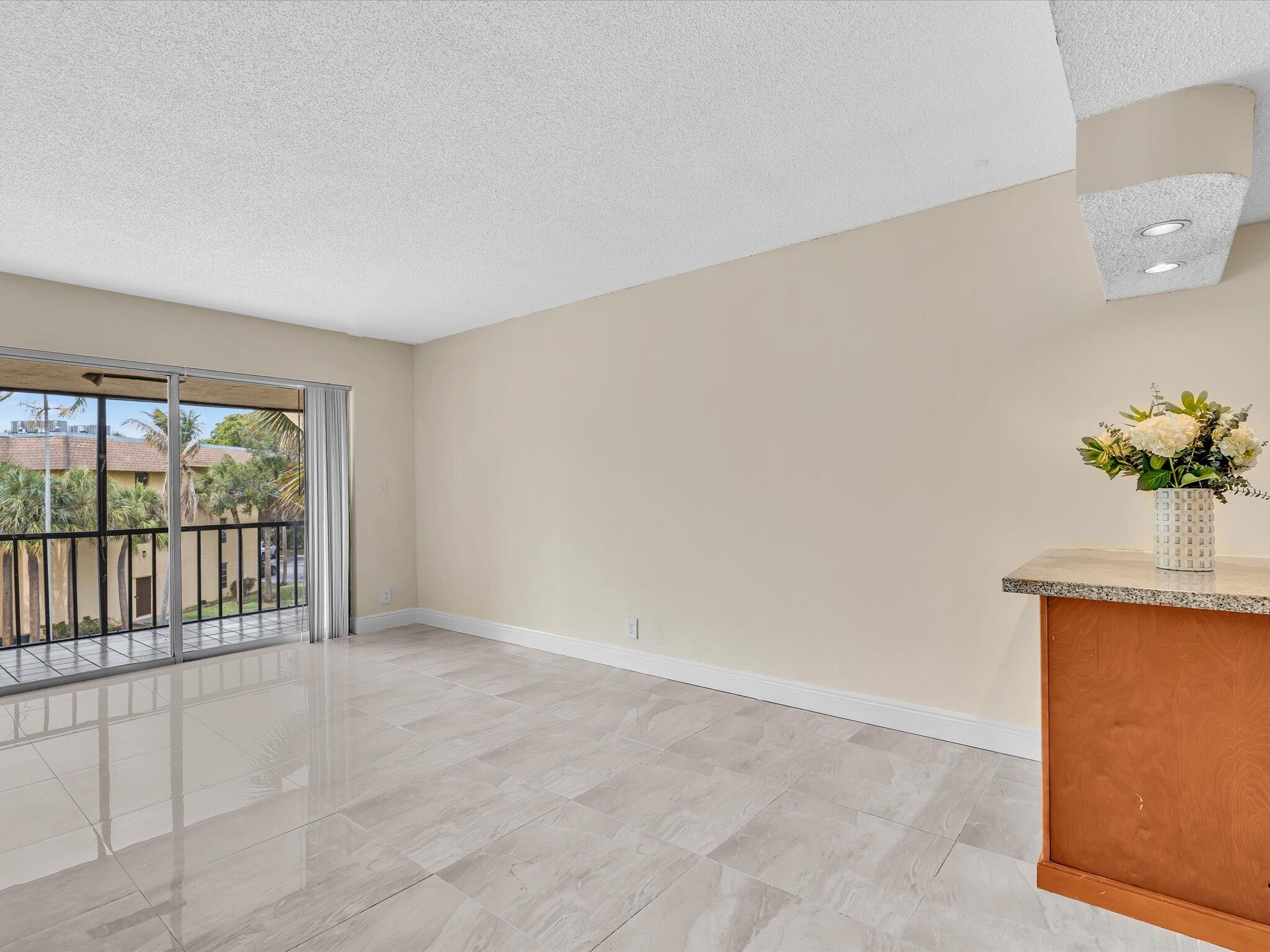 470 NW 20th Street 3020