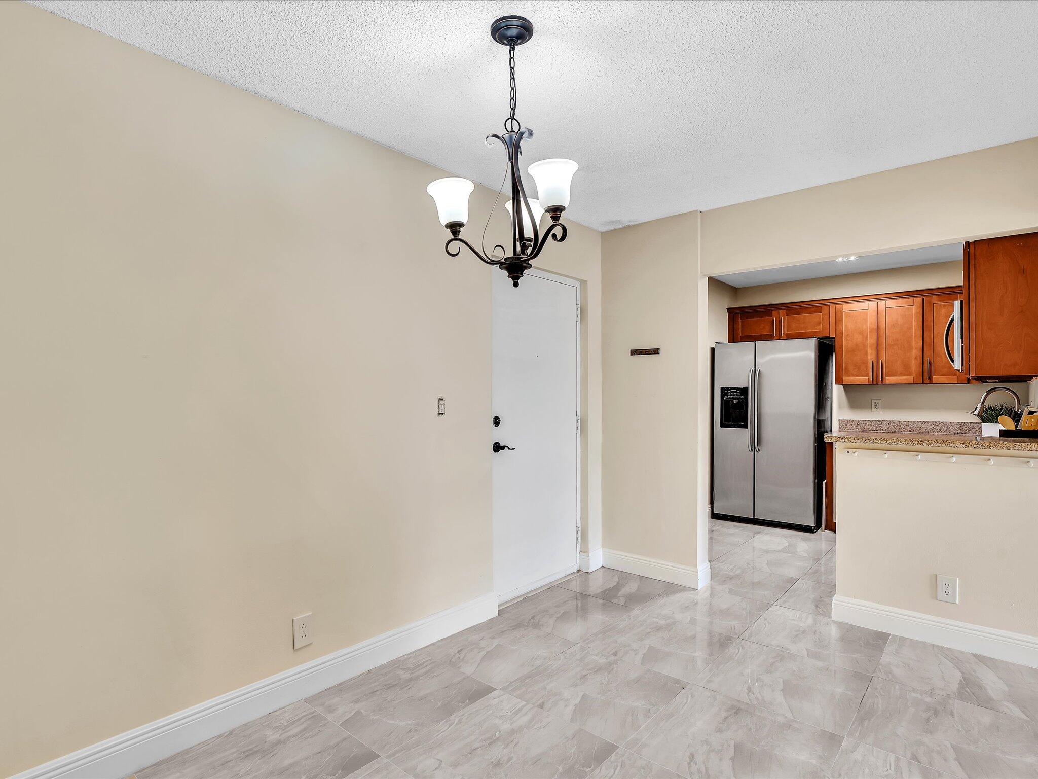 470 NW 20th Street 3020