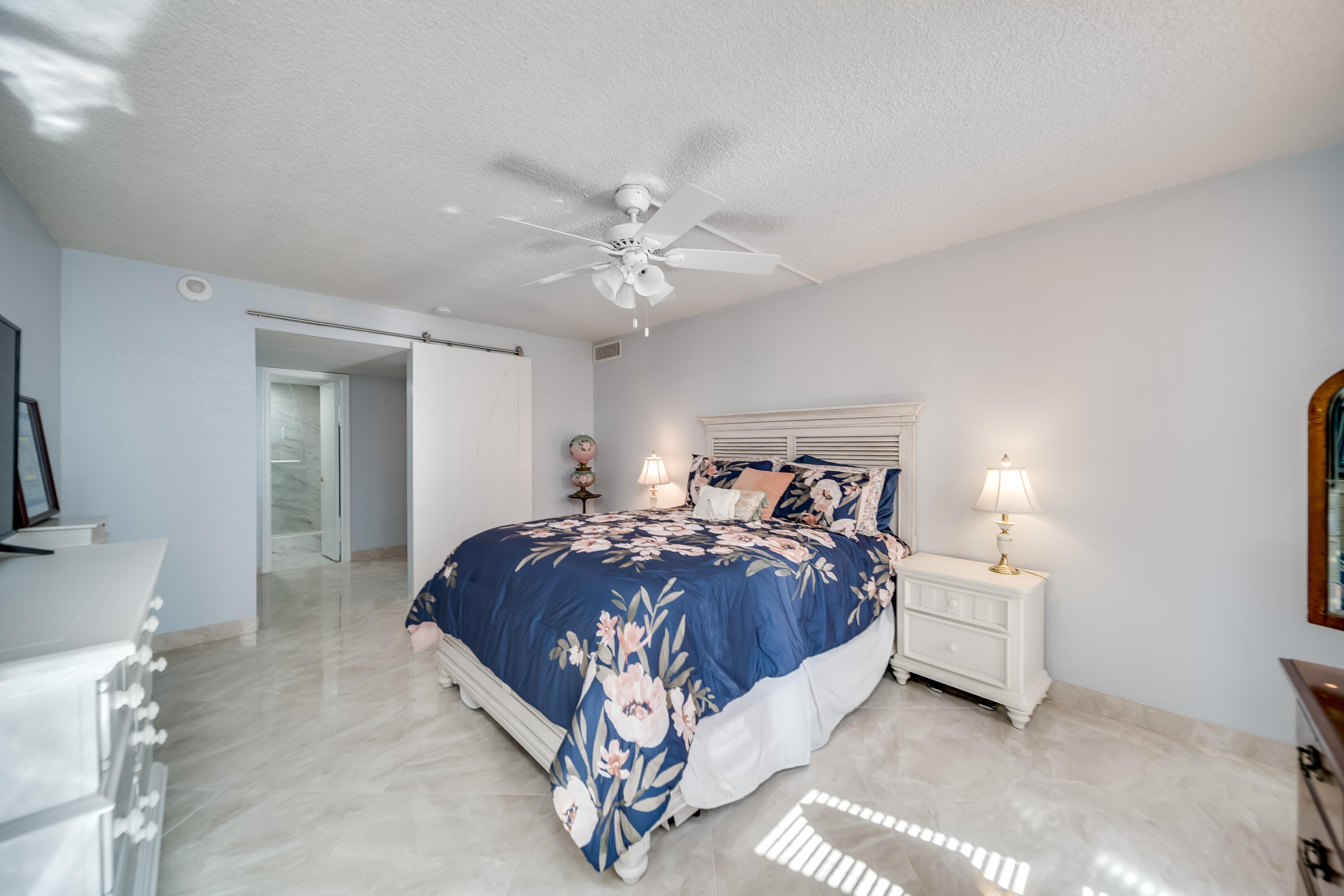 1000 S Ocean Boulevard 4D