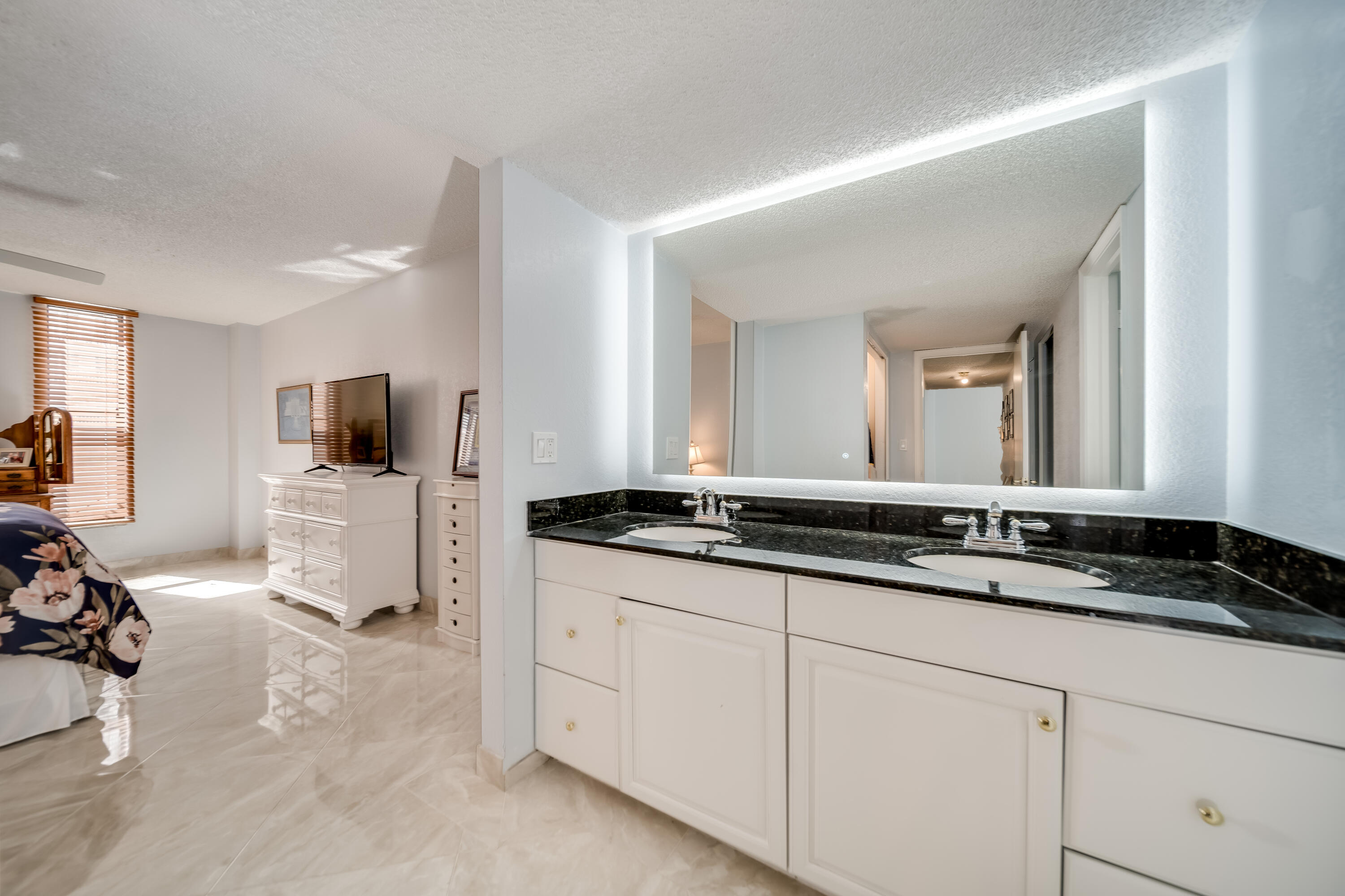 1000 S Ocean Boulevard 4D