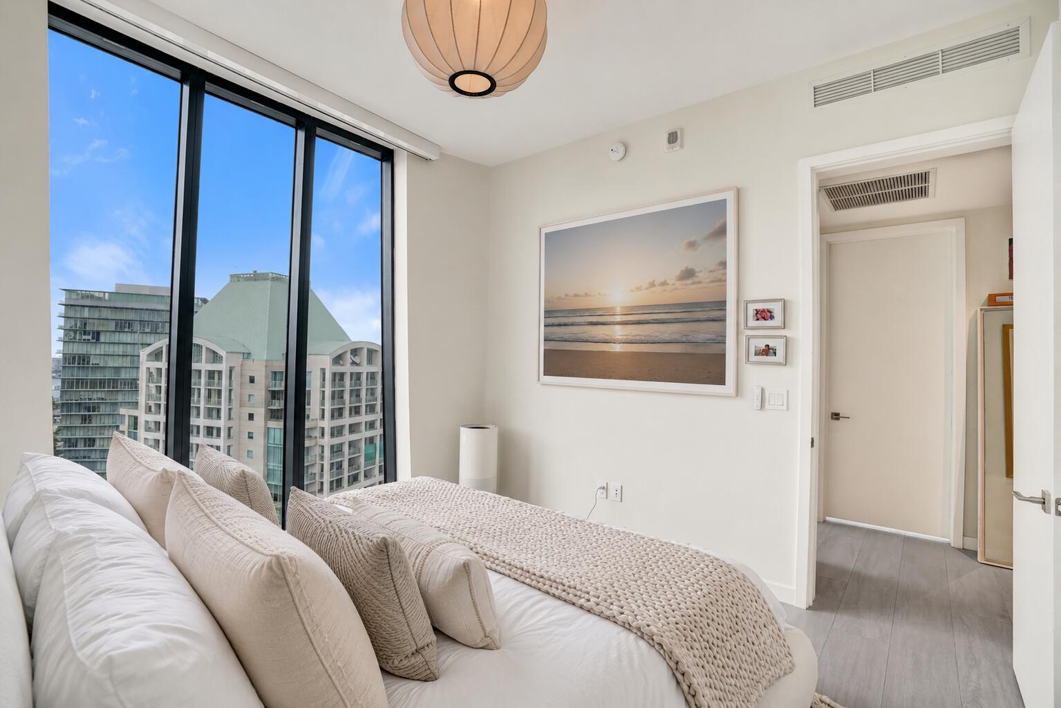 2831 S Bayshore Drive 2204
