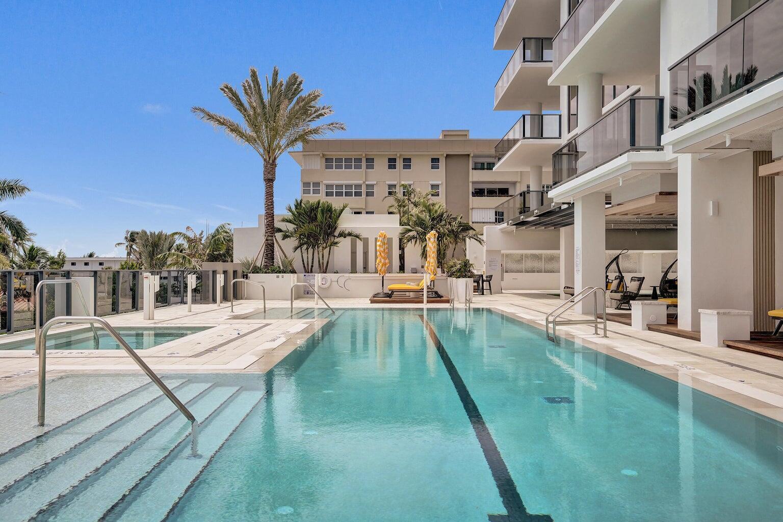 305 Briny Avenue PH905