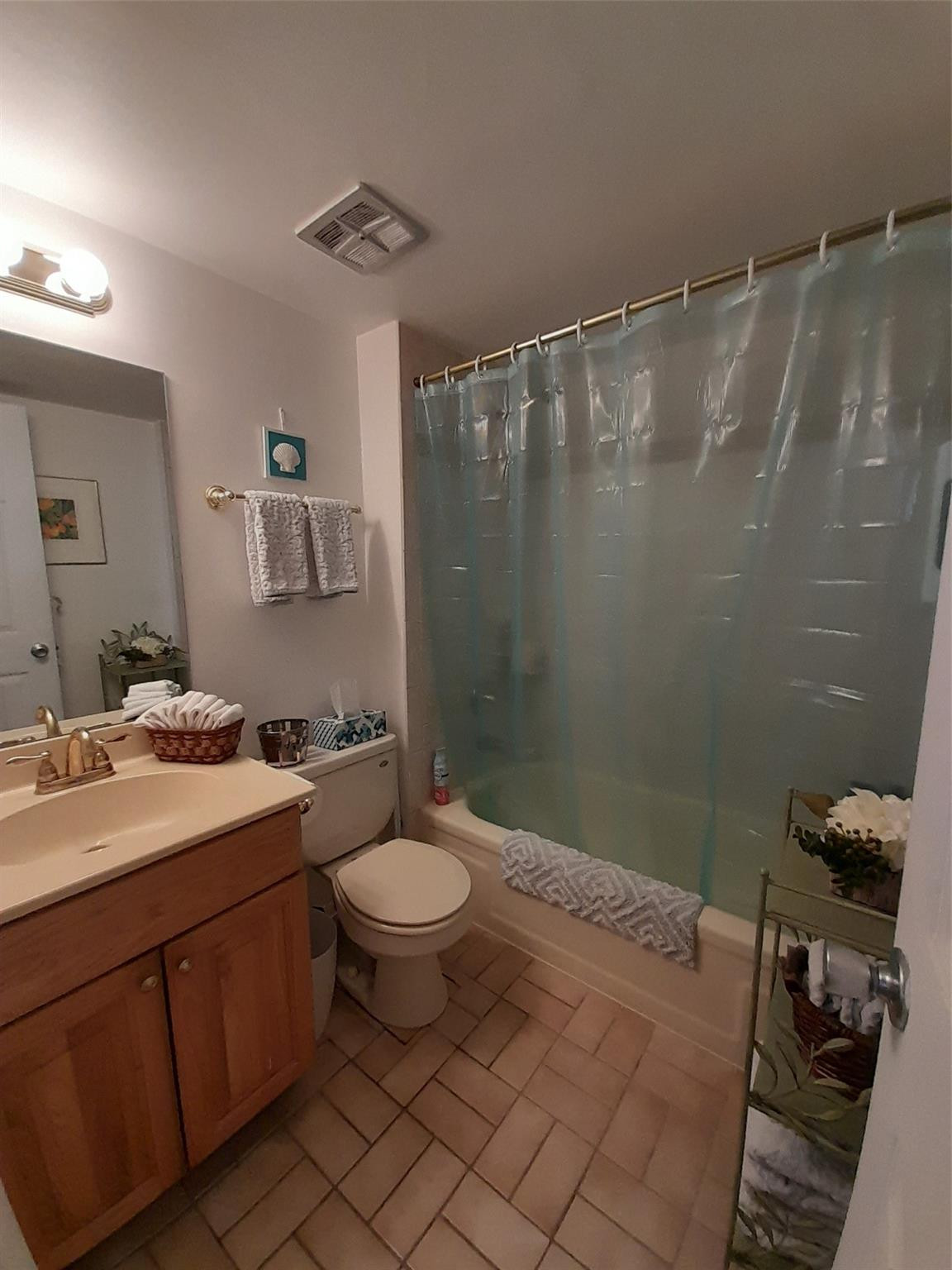 116 Royal Park Dr 3A