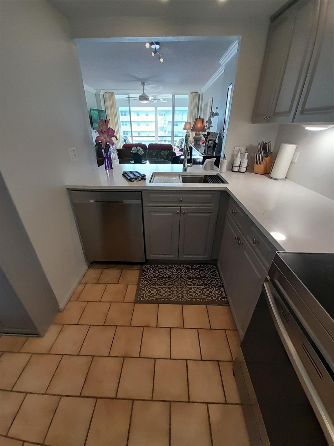 116 Royal Park Dr 3A