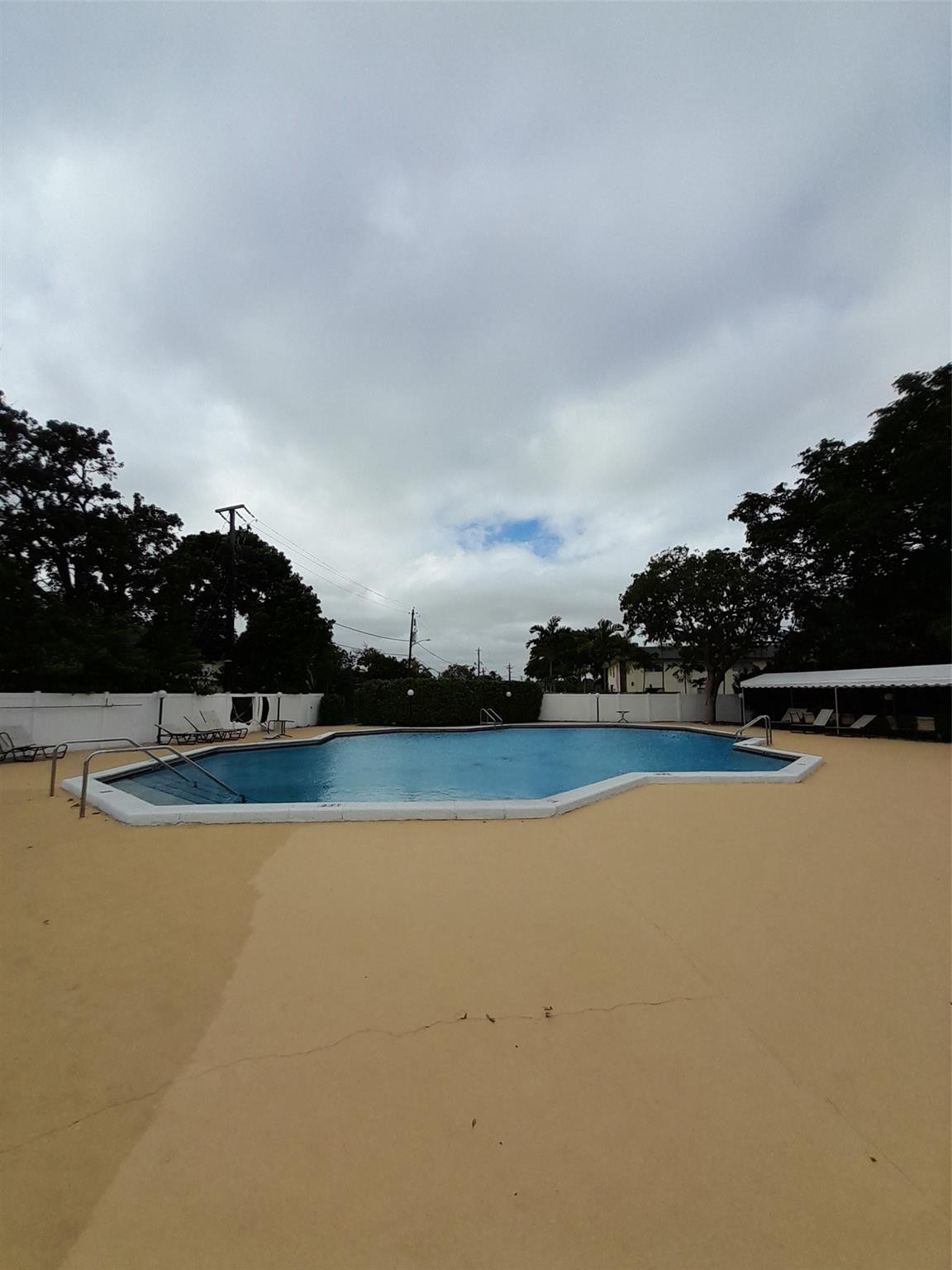 116 Royal Park Dr 3A