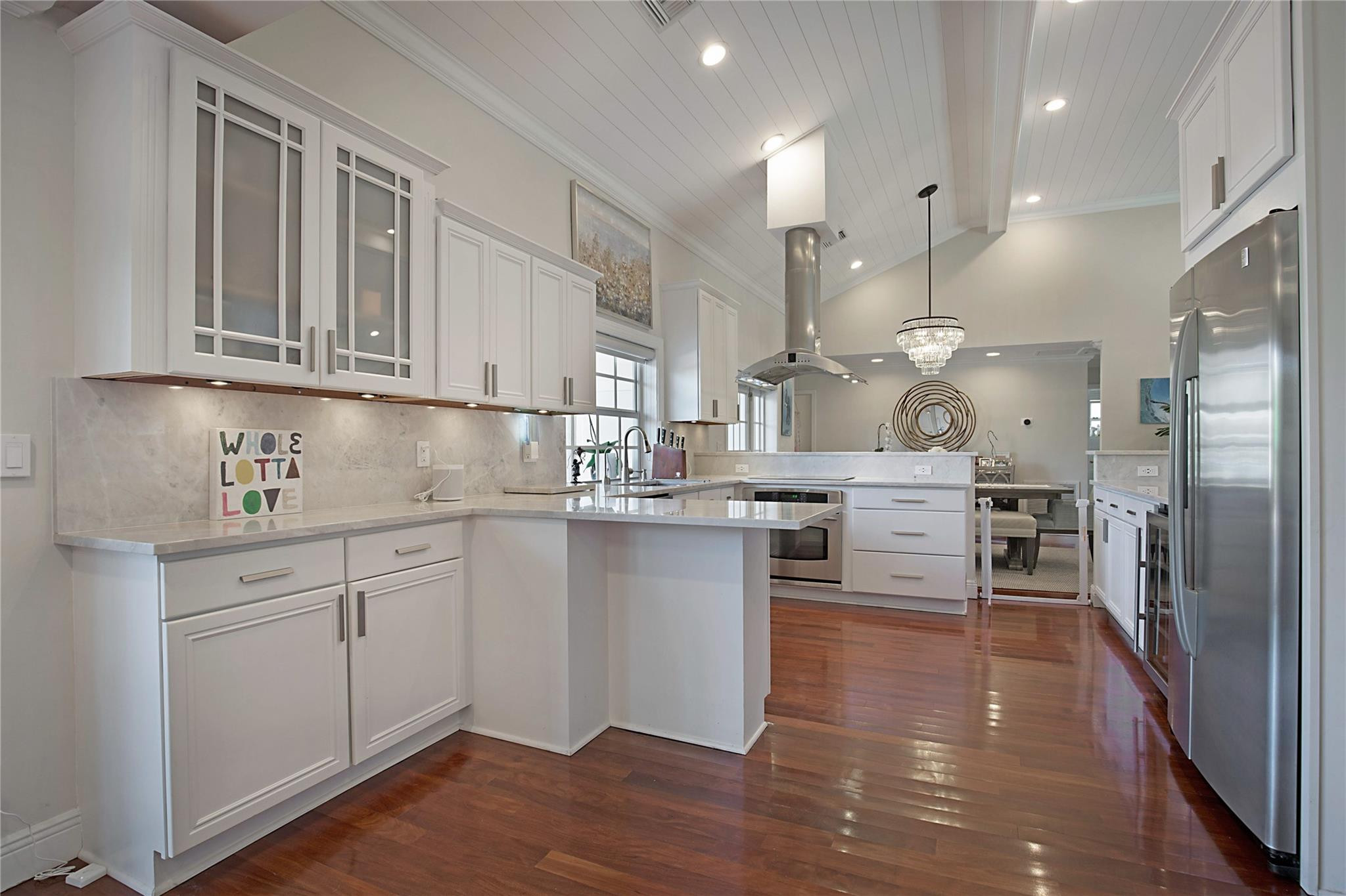 3160 NE 28th Ave
