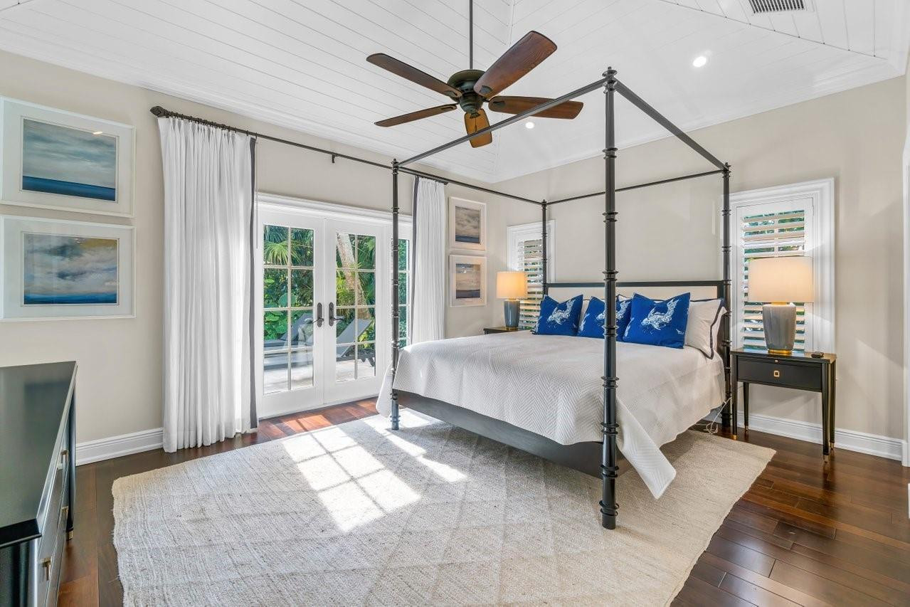 1016 INGRAHAM AVENUE