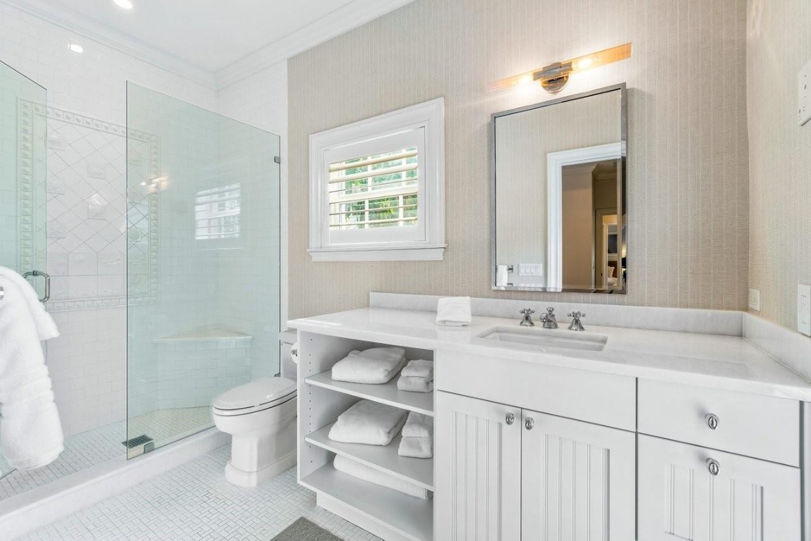 1016 INGRAHAM AVENUE