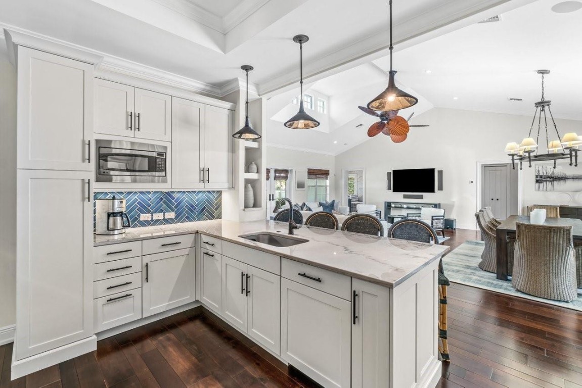 1016 INGRAHAM AVENUE